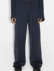 Hope - Wide-leg Fluid Trousers - vabaajapüksid - dark blue - 2