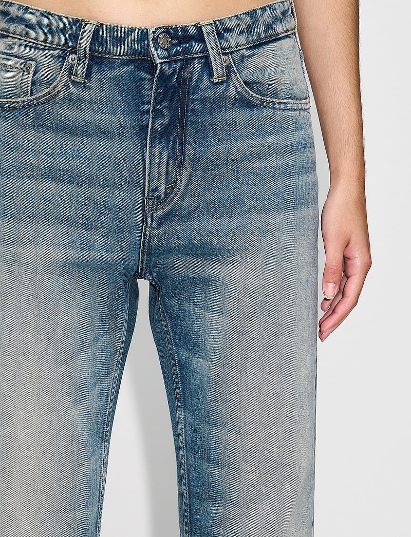 Hope - EASY JEANS - straight jeans - mid blue dirty - 4