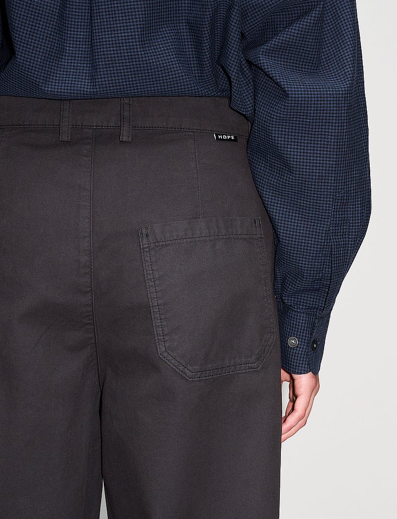 Hope - NEU TROUSERS - chinos - casual grey - 4