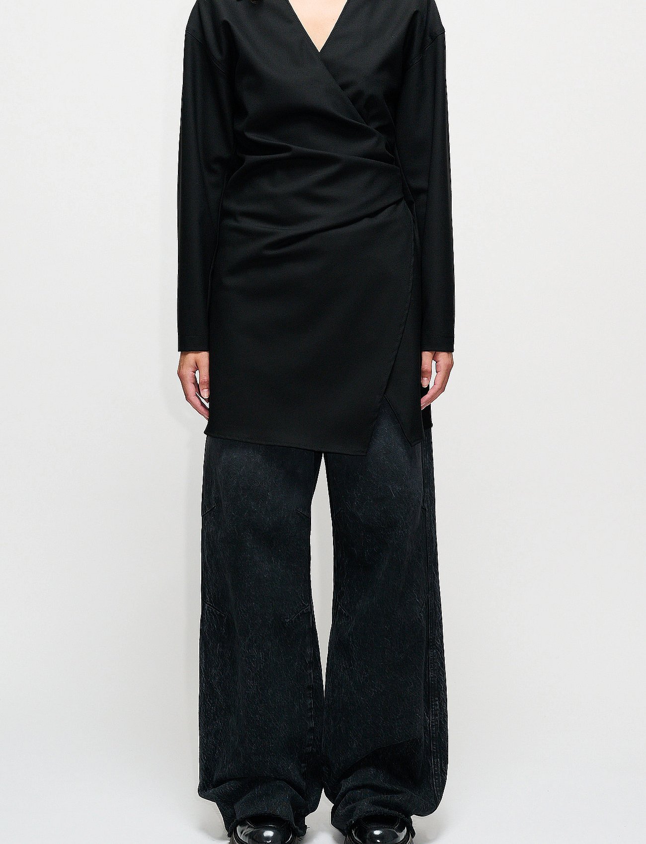FACADE DRESS - DRESSED