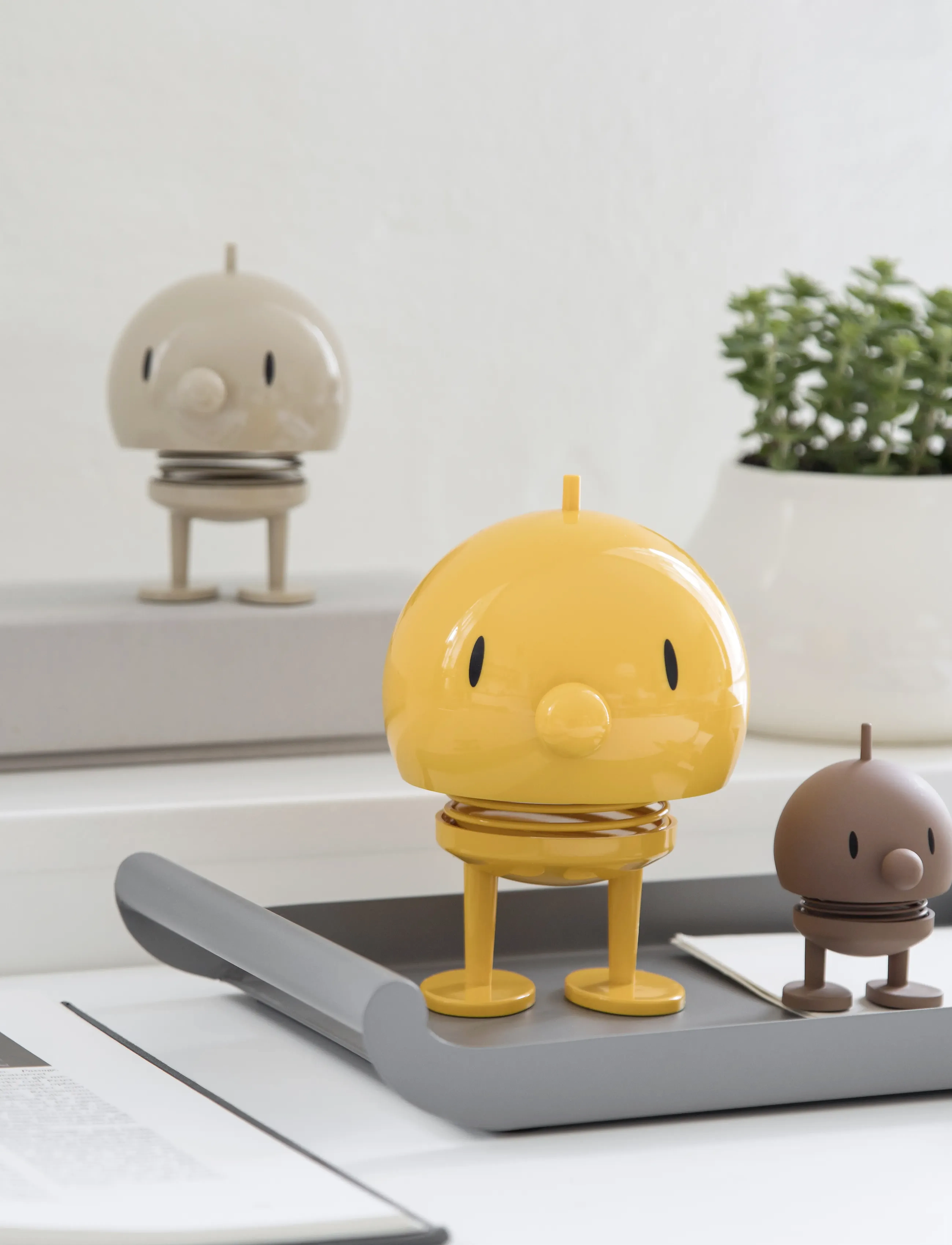 Hoptimist - Hoptimist Bumble - figures & sculptures - latte - 3