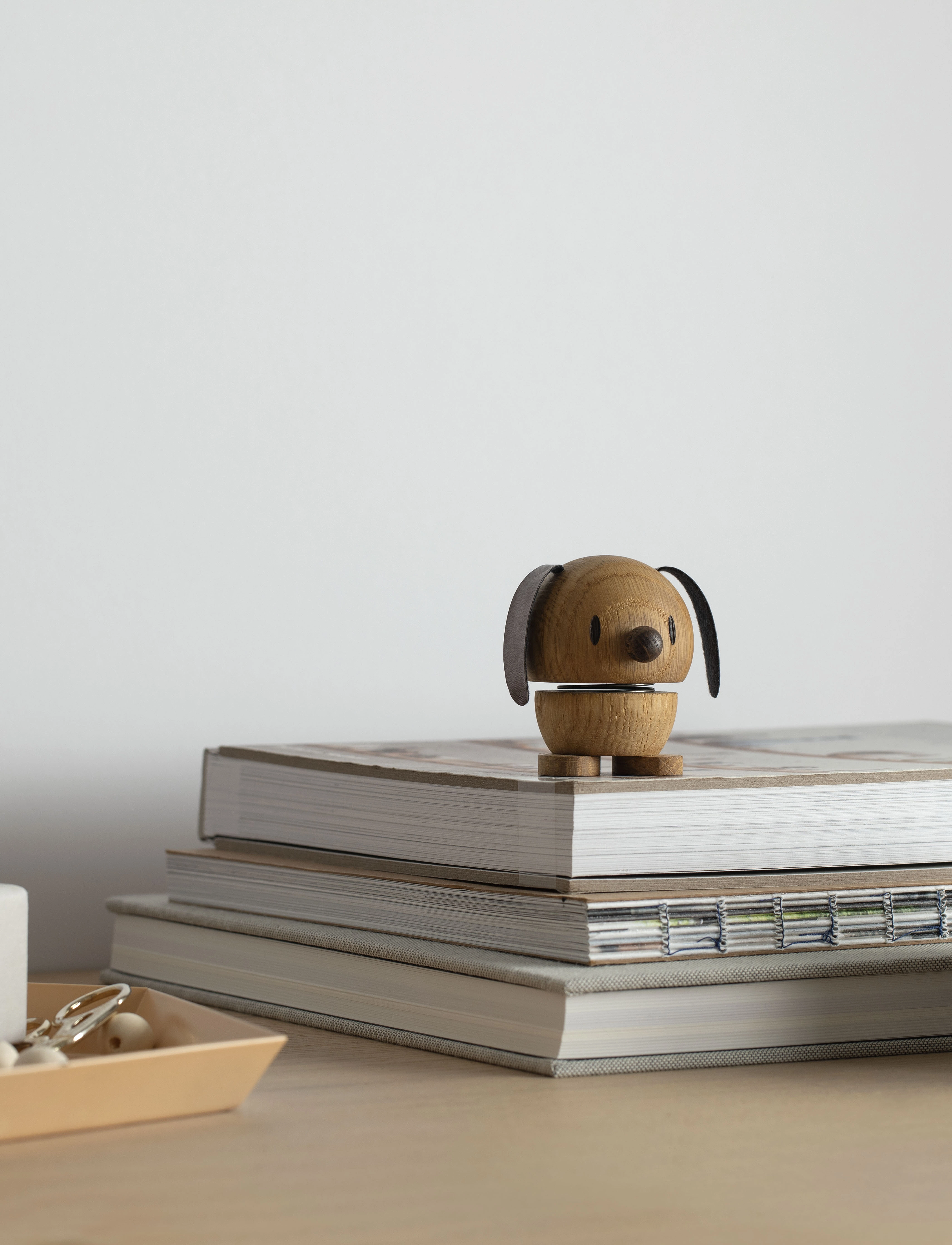 Hoptimist - Hoptimist Dog - wooden figures - oak - 3