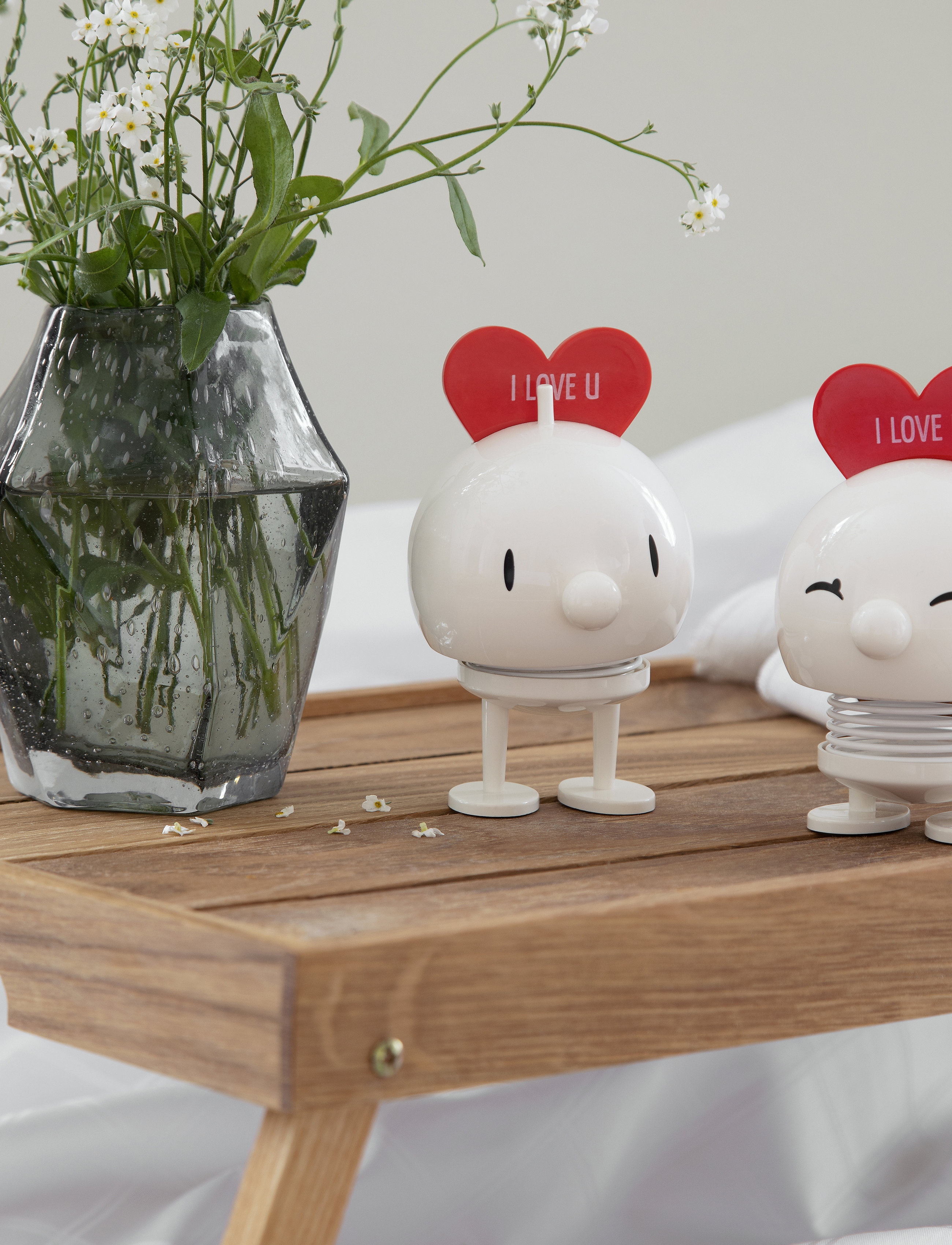 Hoptimist - Hoptimist Love Bumble - skulpturer & figurer - white - 5