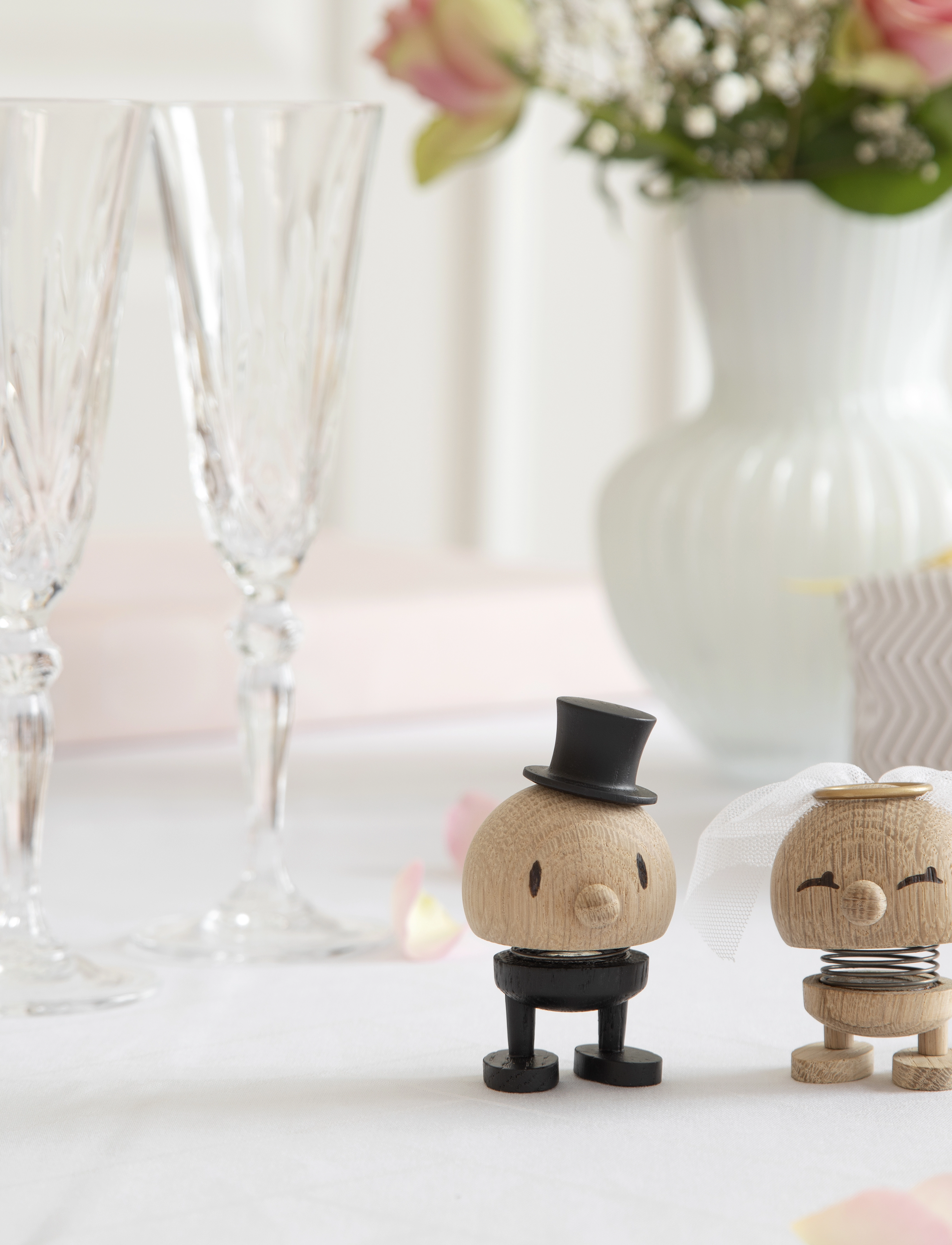 Hoptimist Hoptimist Groom, M, Black, Dekorativt Tilbehør-Detaljer > Træfigurer, Unisex