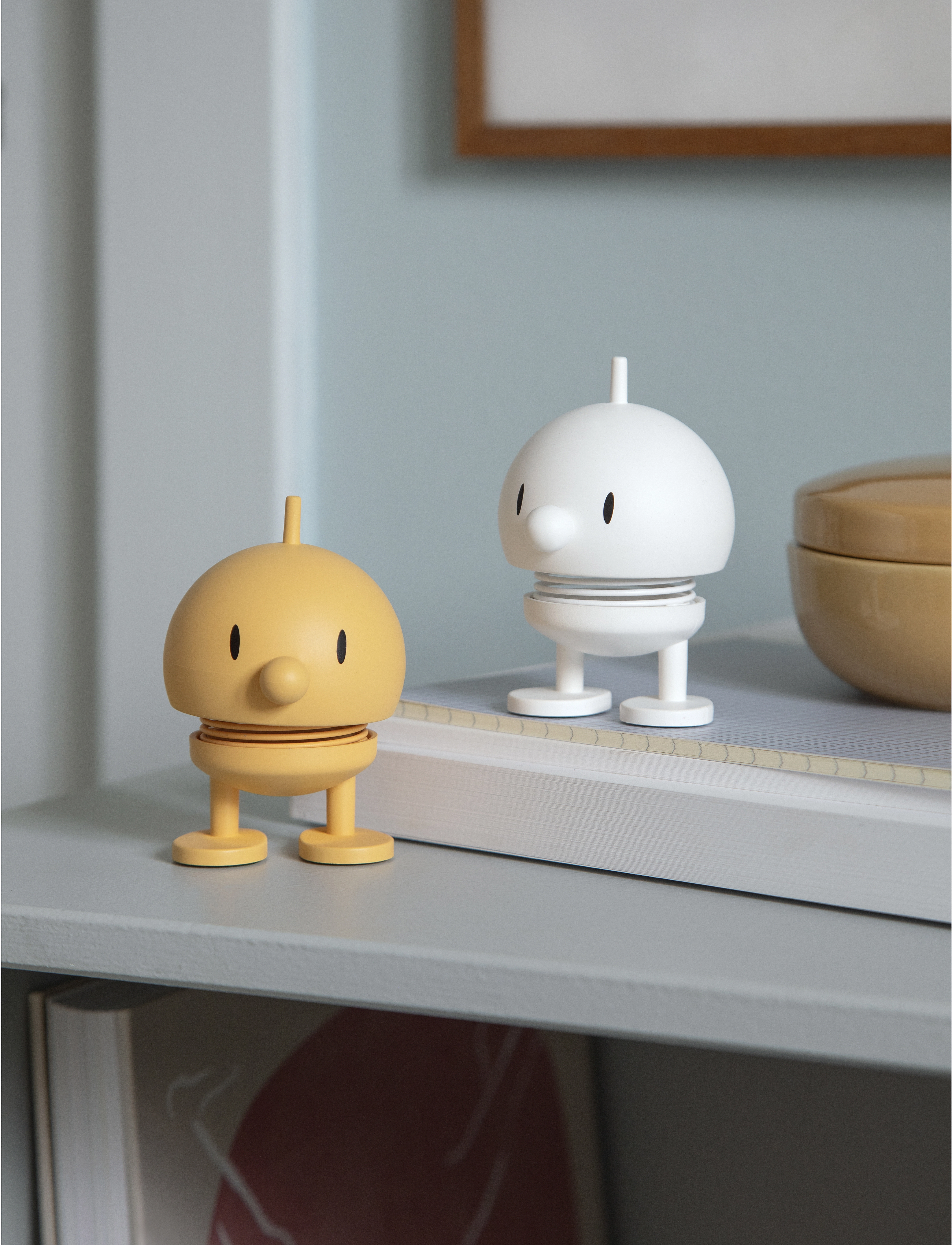 Hoptimist - Hoptimist Soft Bumble S - figures & sculptures - white - 4
