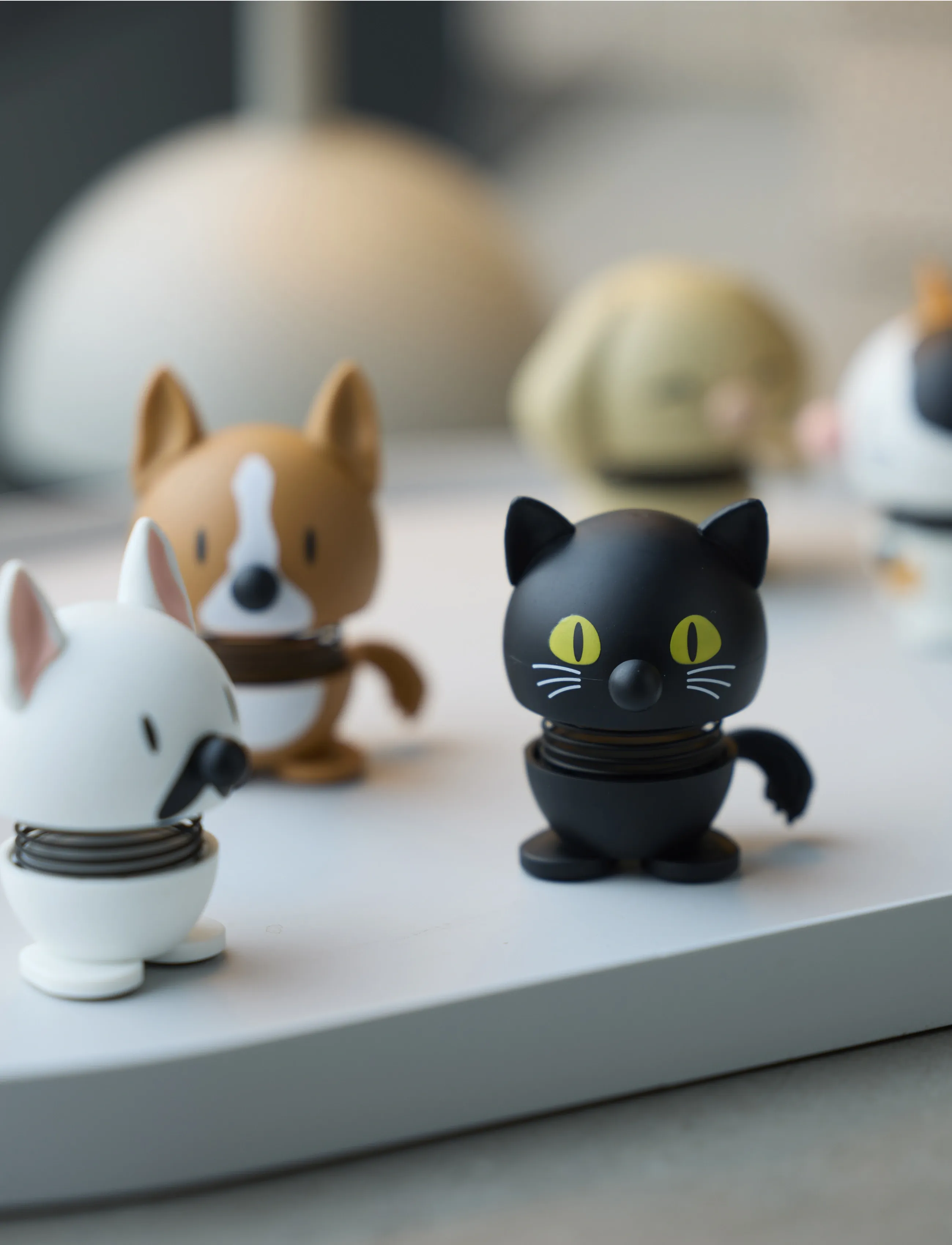 Hoptimist Hoptimist Cat Xs Black, 4.3X4.2X5.3 cm x 4.3, Black, Dekorativt Tilbehør-Detaljer > Træfigurer, Unisex