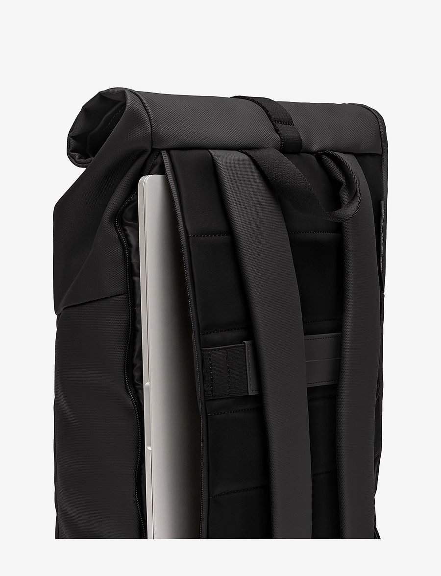 Horizn Studios - Sofo Rolltop Backpack X - rolltop backpacks - all black - 4