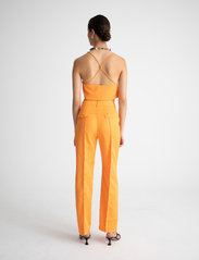 Hosbjerg - Glue Pants - rette bukser - orange - 3
