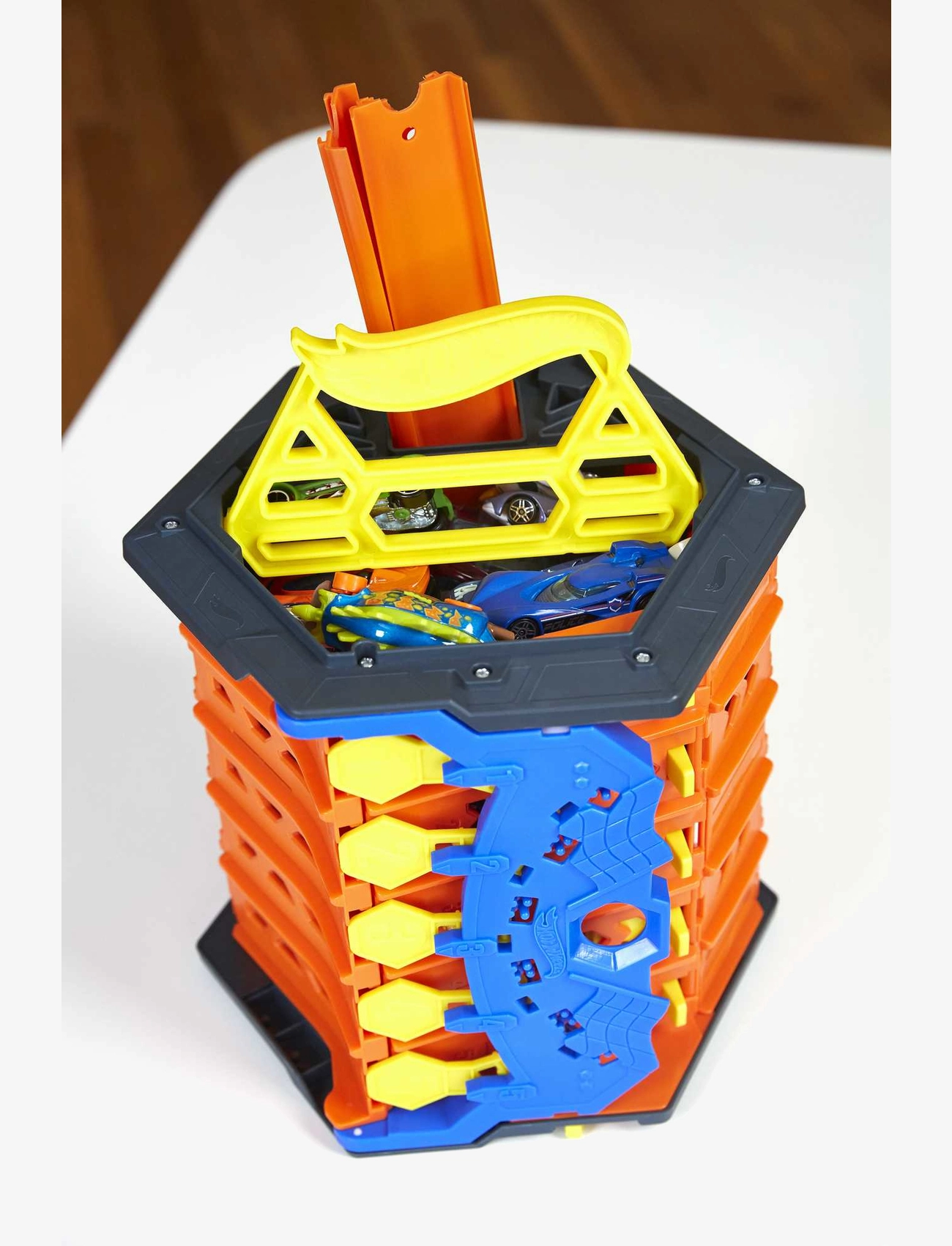 Hot Wheels - Action Roll Out Raceway, track set - multi color - 2