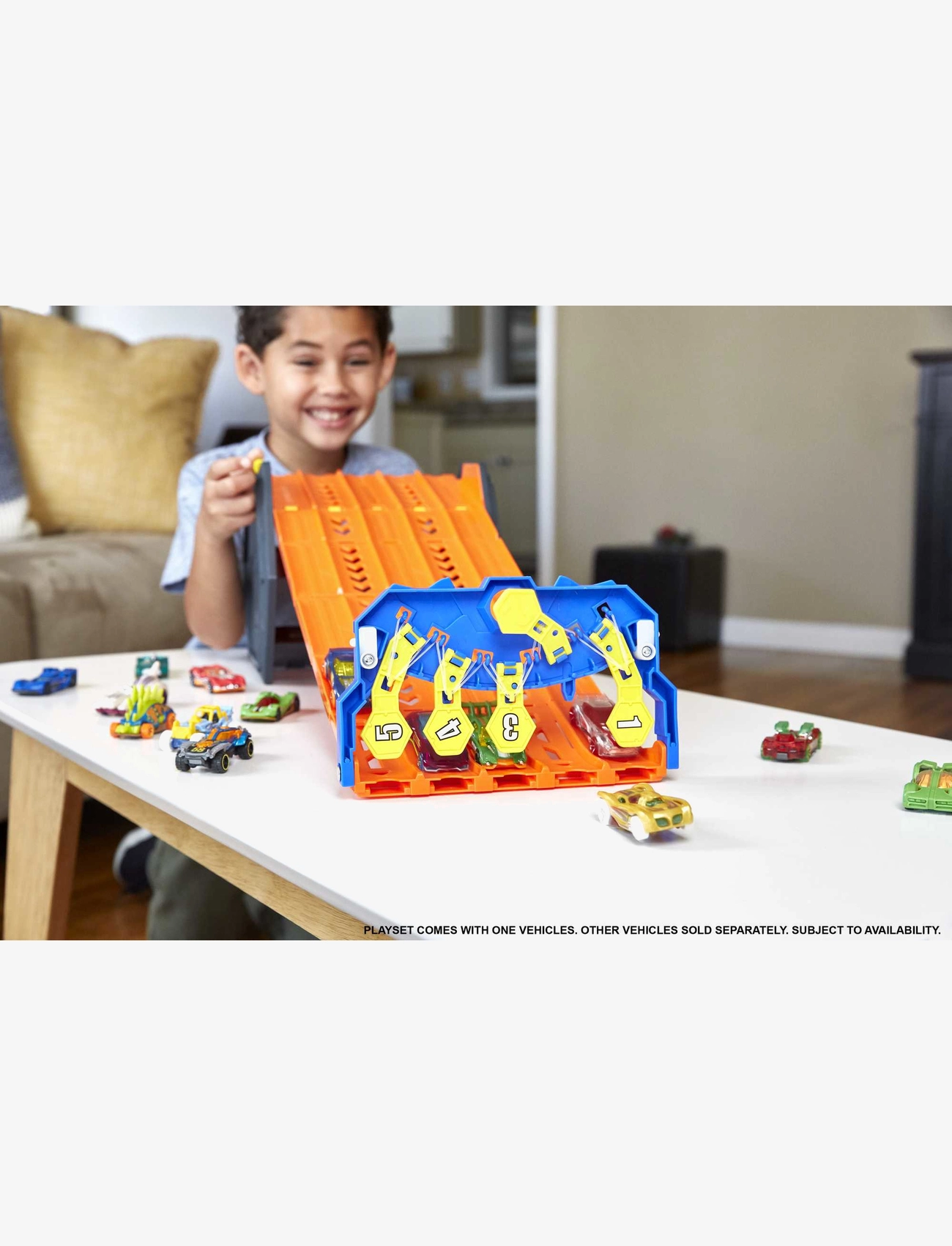 Hot Wheels - Action Roll Out Raceway, track set - multi color - 5
