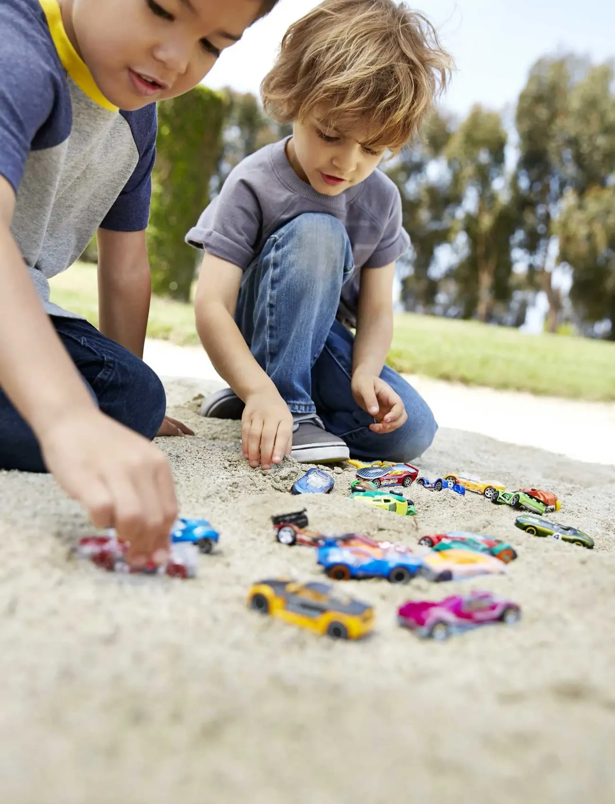 Hot Wheels 20-Car Pack, 20 1:64 Scale Toy Vehicles For Kids 3 Years & Older, One Size, Multi/patterned, Legetøjsbiler Og -Køretøjer > Legetøjsbiler, B