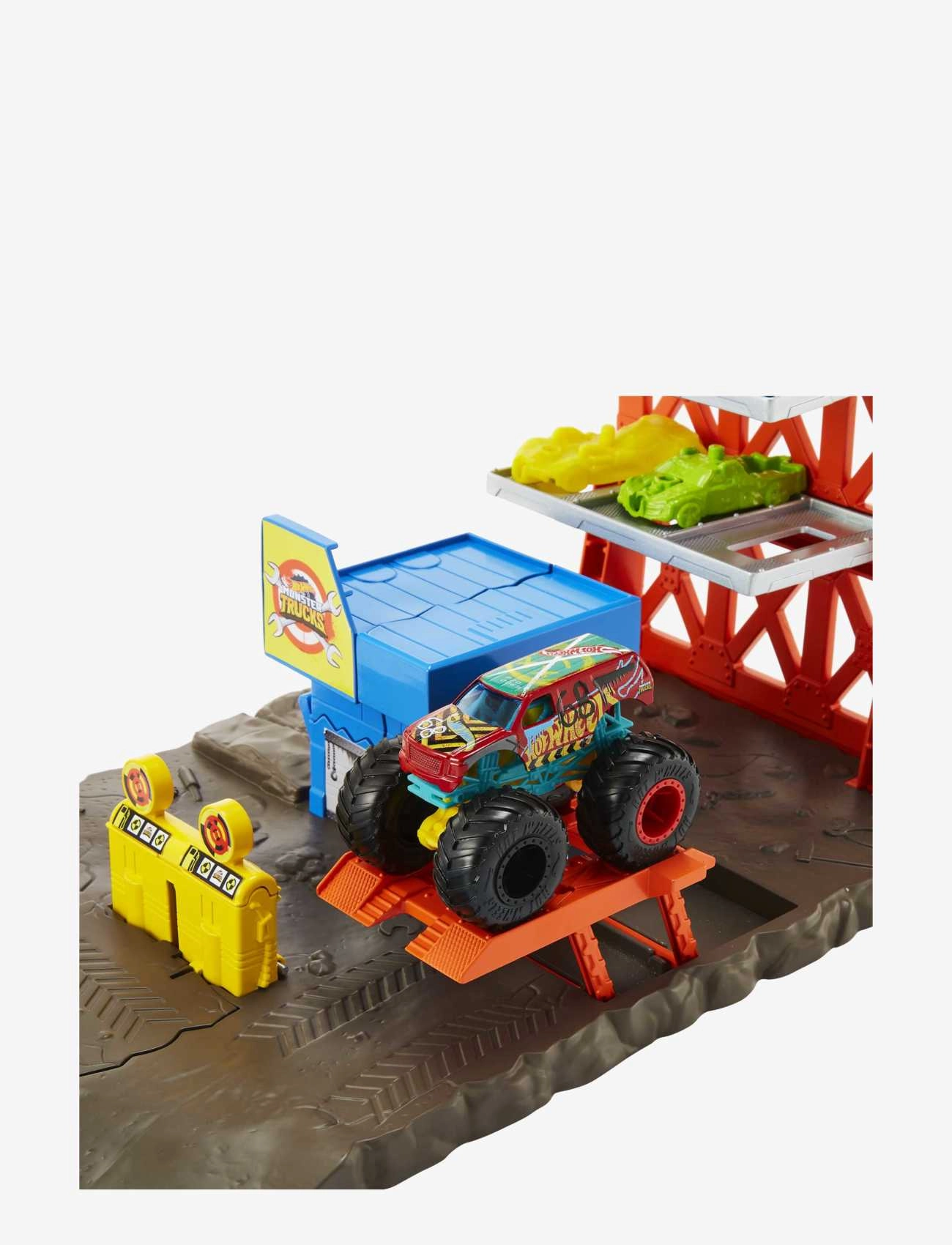 Hot Wheels - Monster Trucks Blast Station Playset - multi color - 1