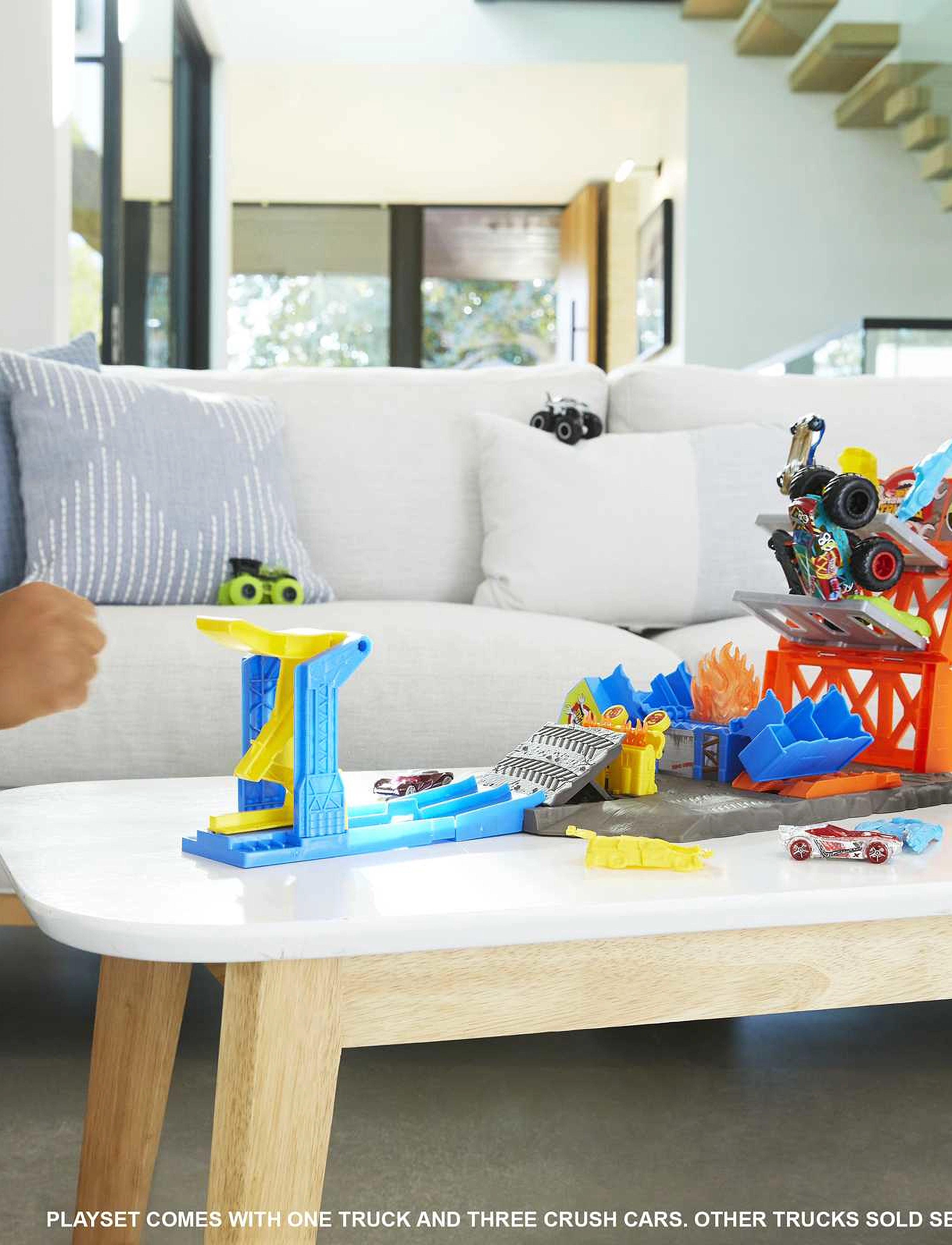 Hot Wheels - Monster Trucks Blast Station Playset - multi color - 5