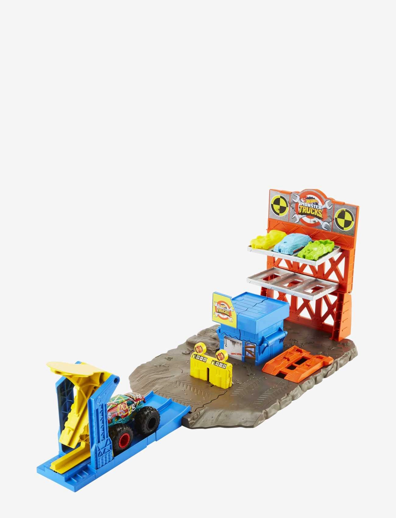 Hot Wheels - Monster Trucks Blast Station Playset - multi color - 2