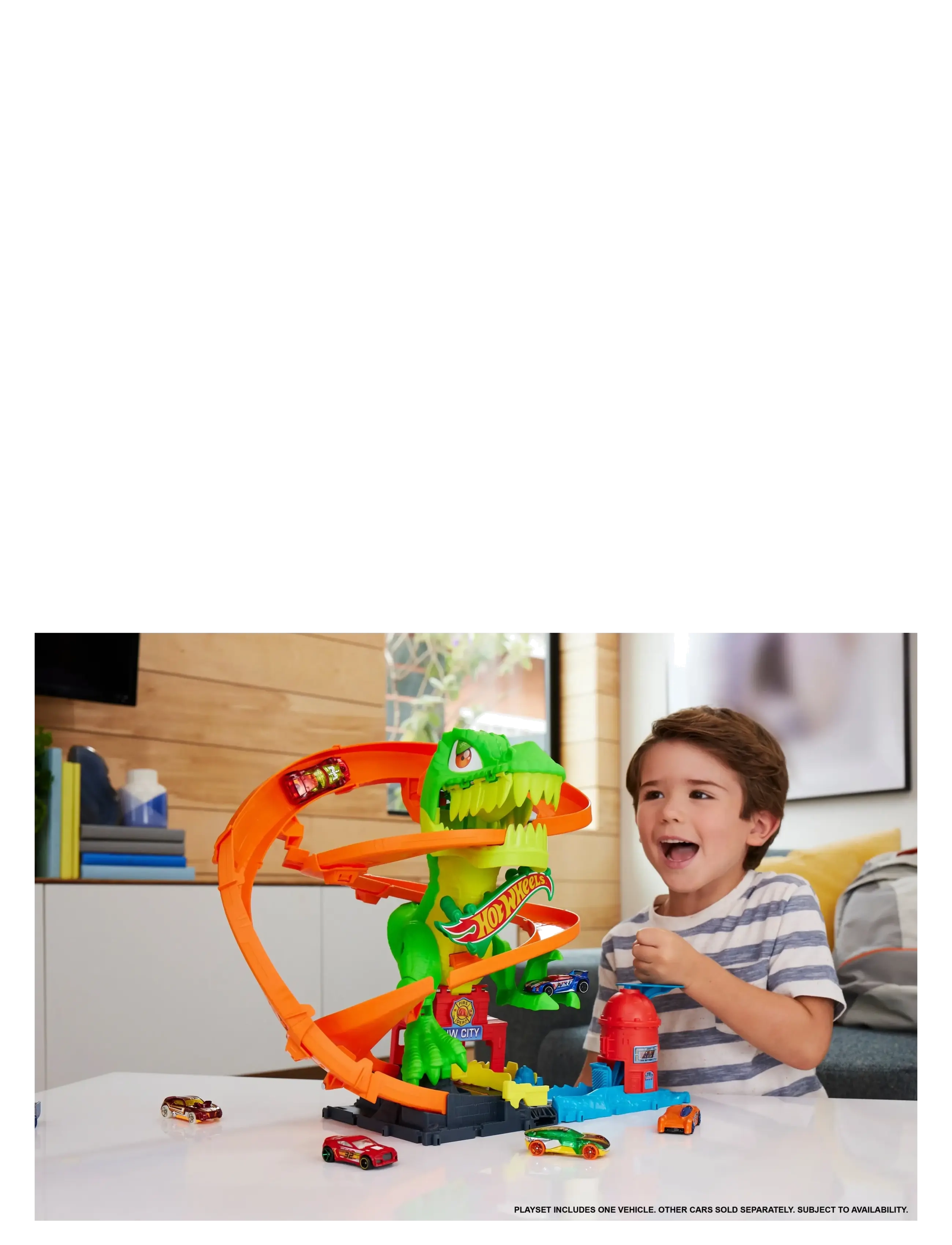 Hot Wheels - City T-Rex Blaze Battle Playset & 1:64 Scale Die-Cast Car, Dinosaur Nemesis - spiel-sets - multi color - 0