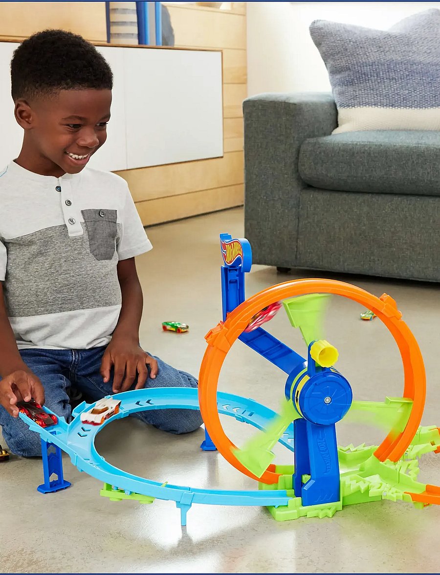 Hot Wheels - Action Rapid Launch & Loop Playset with 1:64 Scale Die-Cast Toy Car, Crash & Track Set - võistlusrajad - multi color - 0