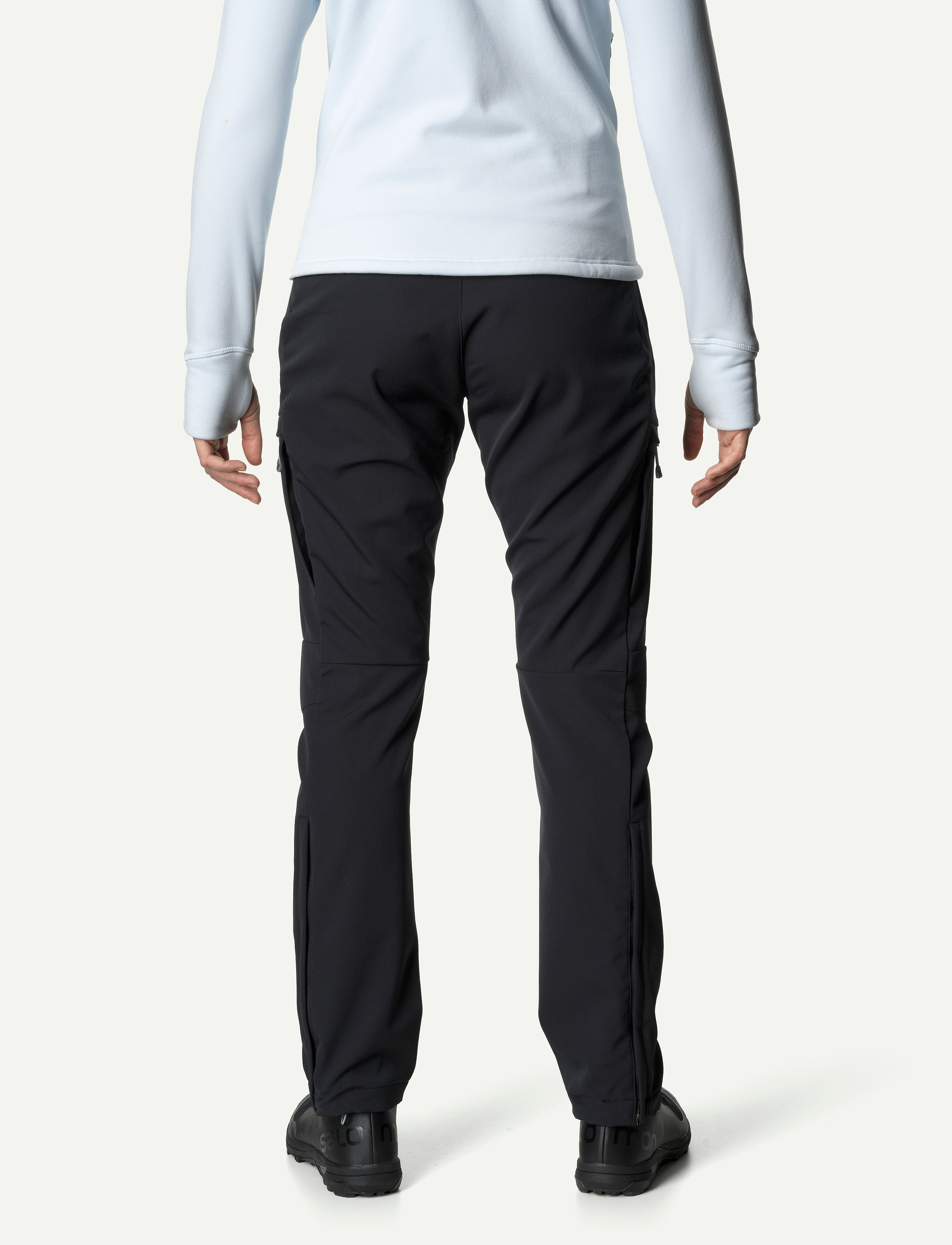 Houdini - W's Motion Top Pants - true black - 5