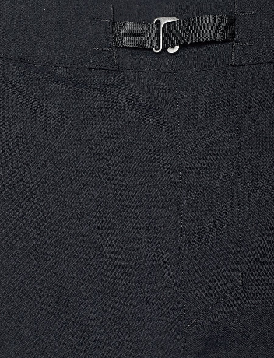 Houdini - M's Wadi Shorts - true black - 5