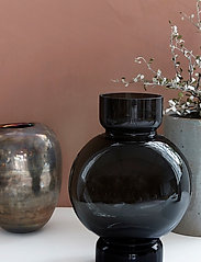house doctor - Bubble Vase - big vases - grey - 1