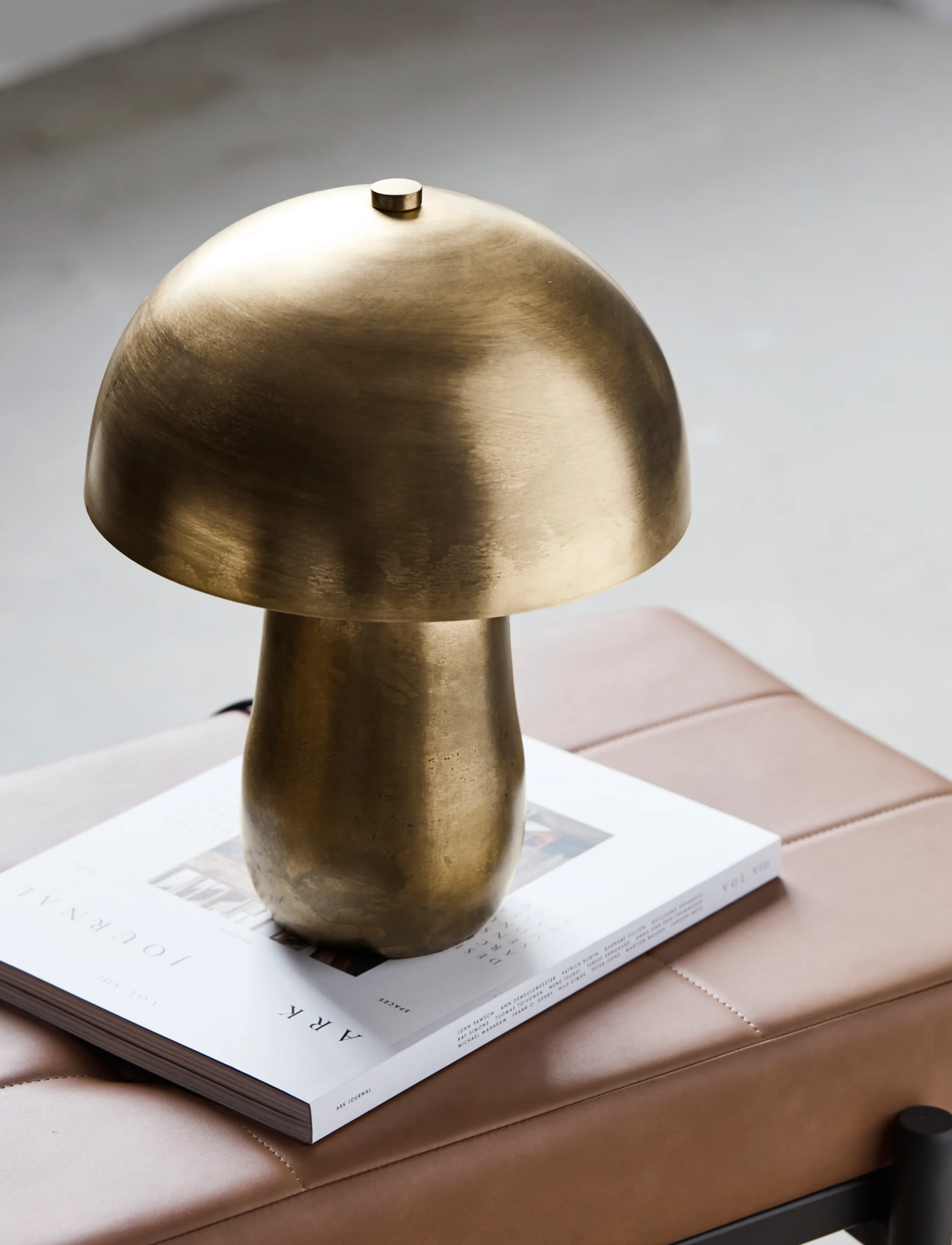 house doctor Table Lamp, Hdroomie, Brass Finish, One Size, Lamps, Gold - Homeware
