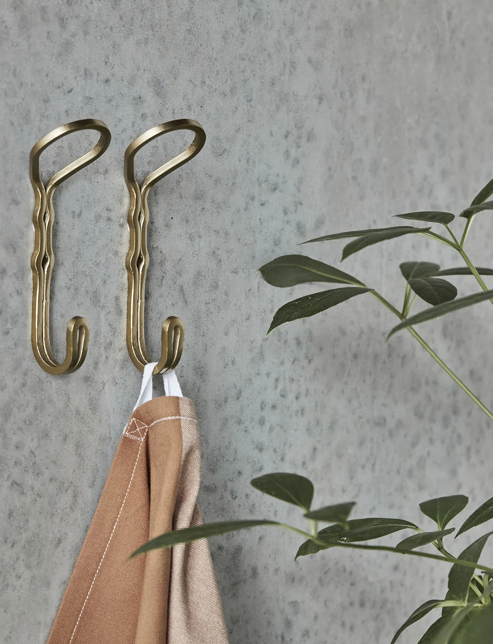 house doctor - Hook, HDYra, Brass finish - haken - brass finish - 1