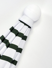 house doctor - Beach/Garden umbrella, Oktogon, Green/White - garden accessories - green/white - 3