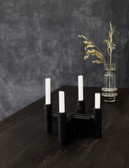 house doctor - Layers Candle stand - candlesticks - black - 1