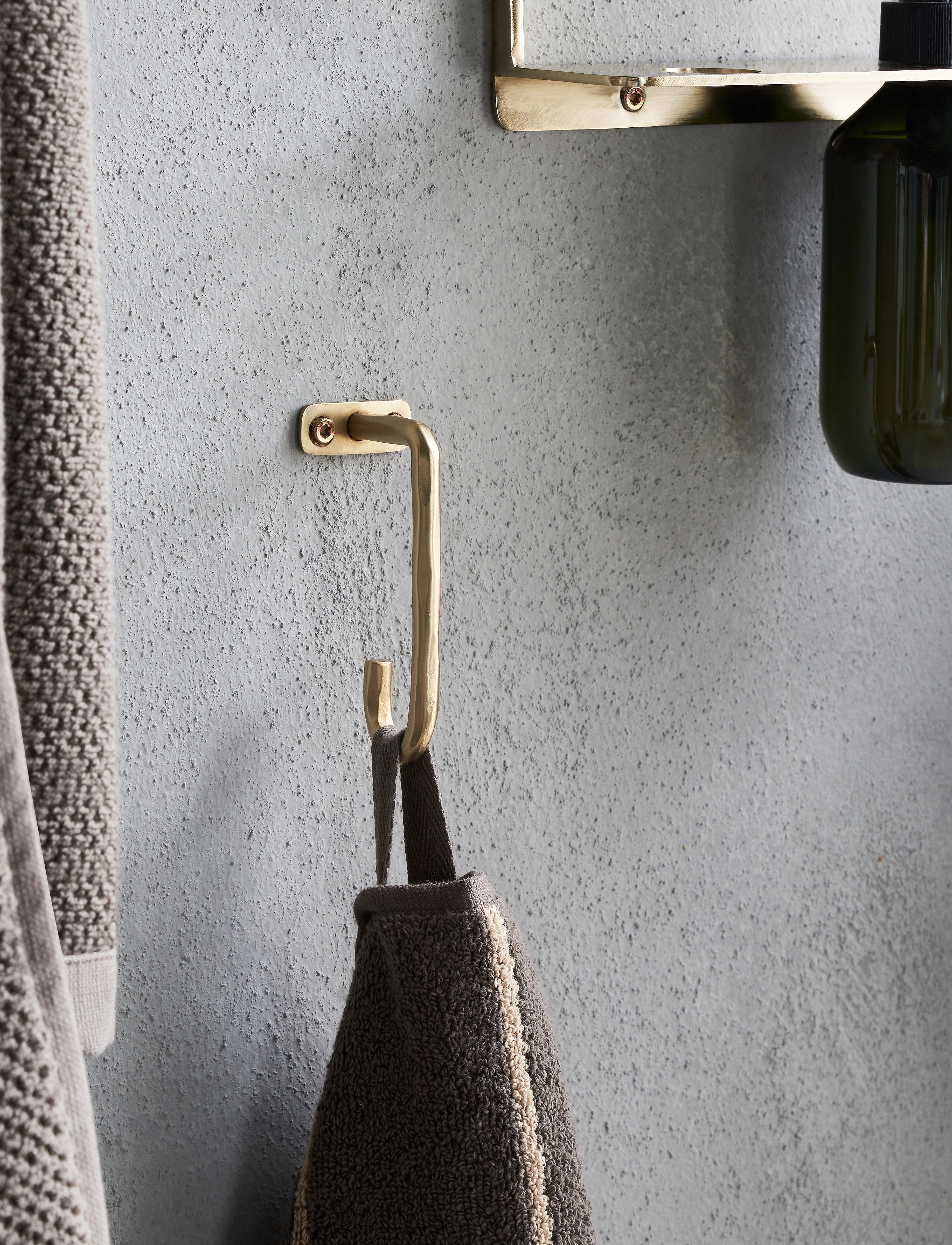house doctor Knage, Hdwelo, Børstet Messing Finish, One Size, Gold, Knager Og Knopper > Knager, Unisex
