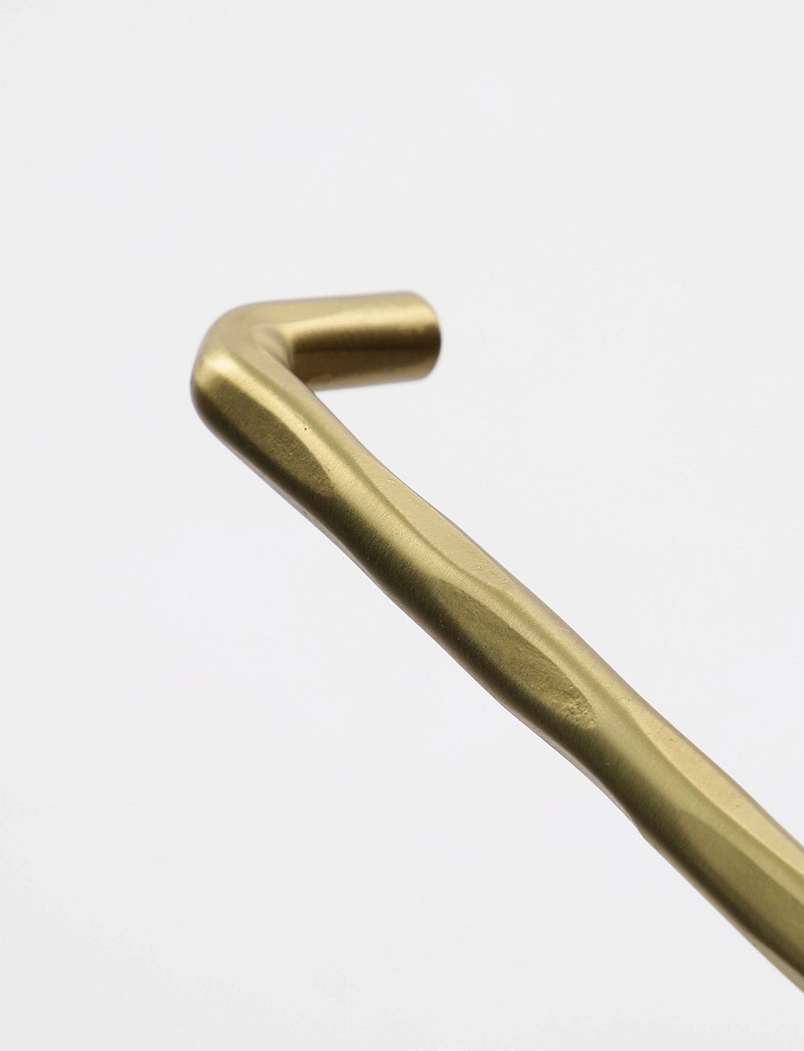 house doctor - Toilet paper holder, HDWelo, Brushe - riputuskonksud ja nagid - brushed brass finish - 2