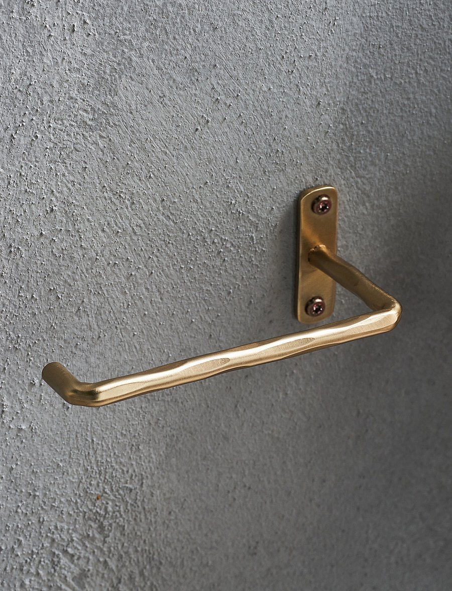 house doctor - Toilet paper holder, HDWelo, Brushe - riputuskonksud ja nagid - brushed brass finish - 4