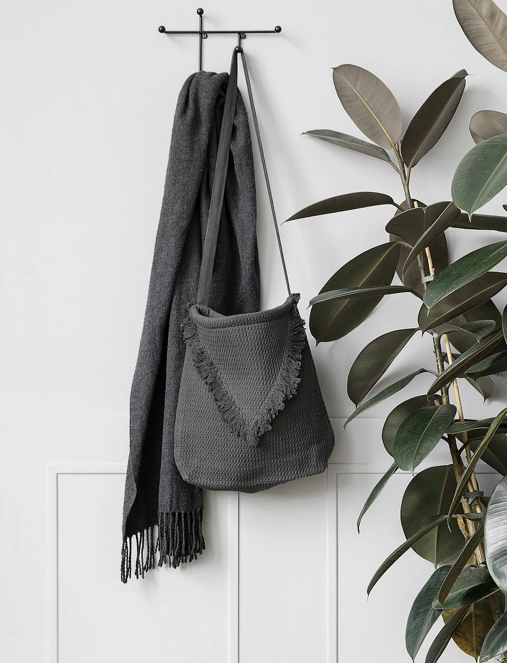 house doctor - Prea Hook - kleiderhaken und ständer - matte black - 1