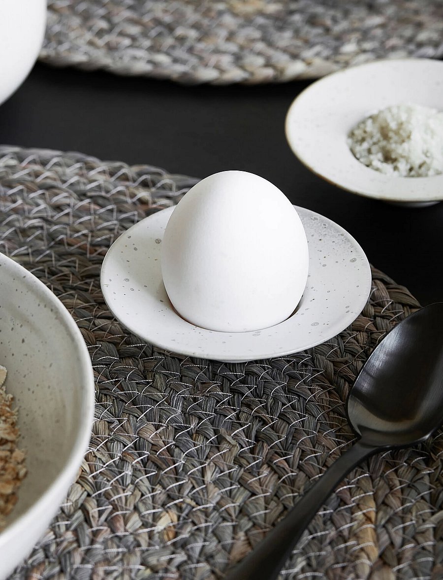 house doctor - Egg cup, HDPion, Grey, White - eierbecher - grey - 3