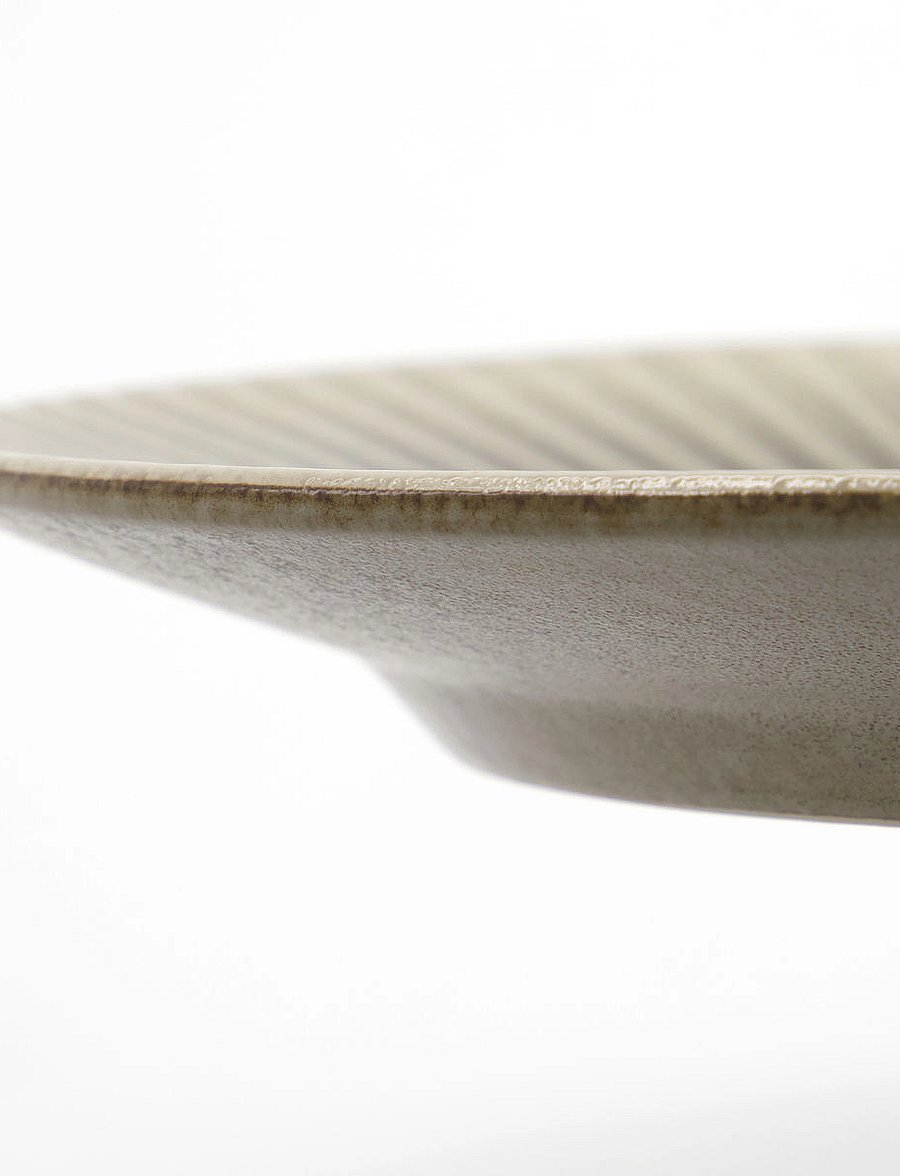 house doctor - Dinner plate, HDPleat, Grey, Brown - praetaldrikud - grey/brown - 3