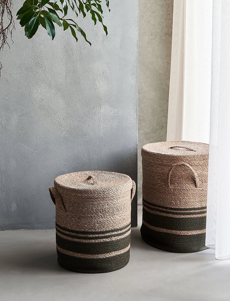 house doctor - Basket w. lid, Laundry - geschenk-tipps - army - 1