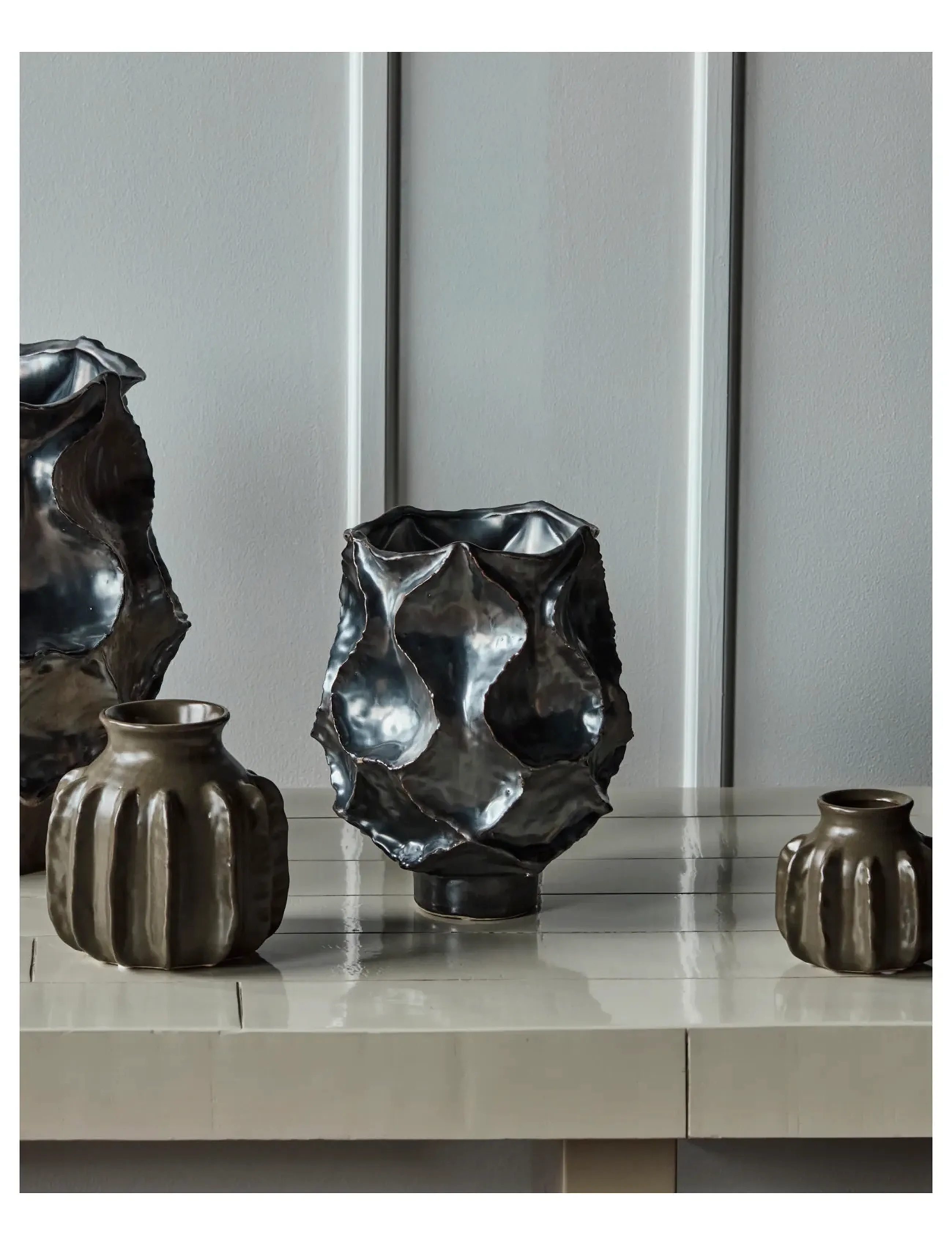 house doctor Vase, Hdwaves, Antik Metallisk, One Size, Black, Vases > Other Vases, Unisex
