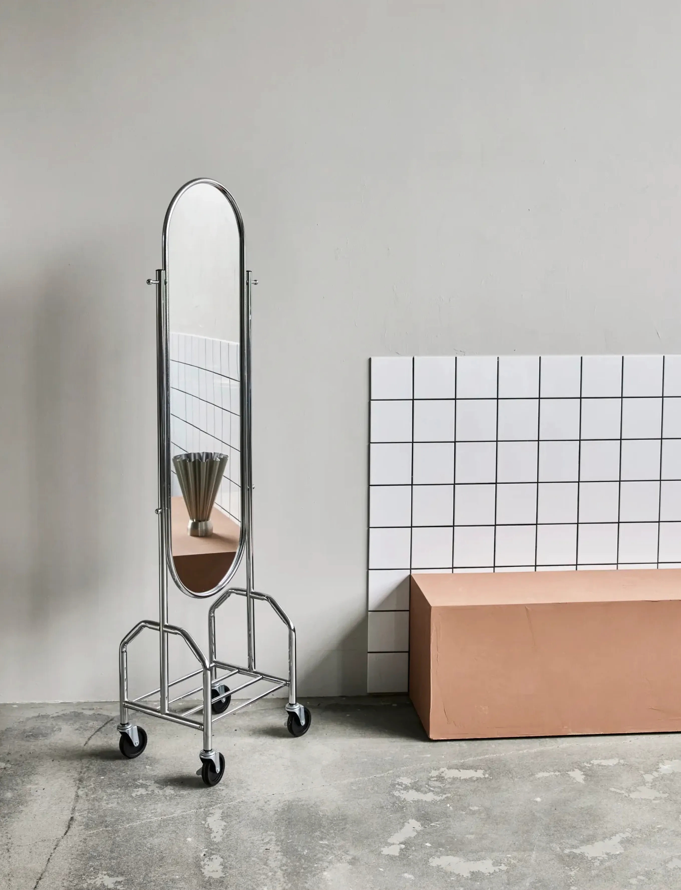 house doctor Mirror, Hdimage, Silver Finish, 53.5X 179.5X 35.5 cm, Silver, Spejle > Gulvspejle, Unisex