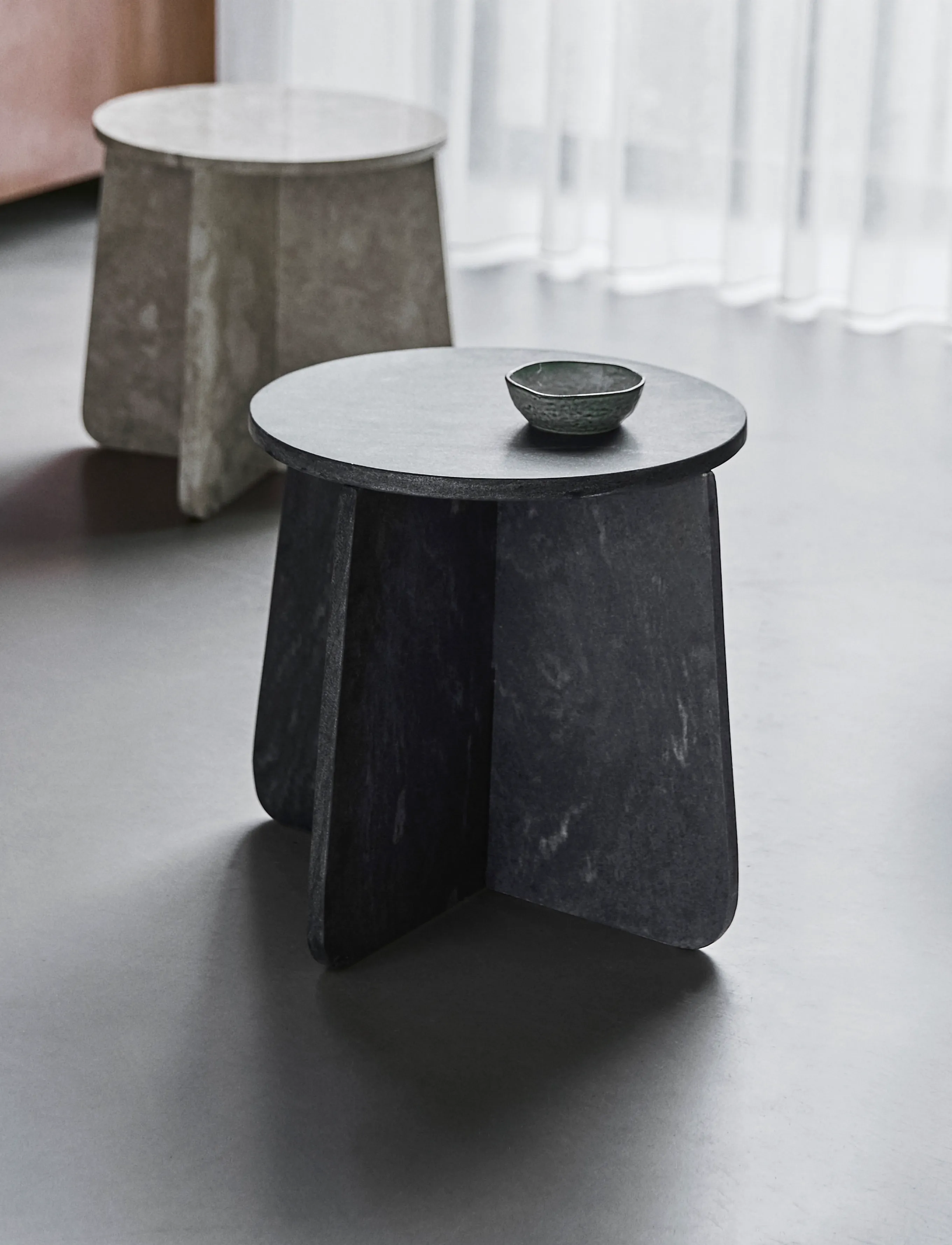 house doctor - Side table, HDMarb, Grey - borde - grey - 1
