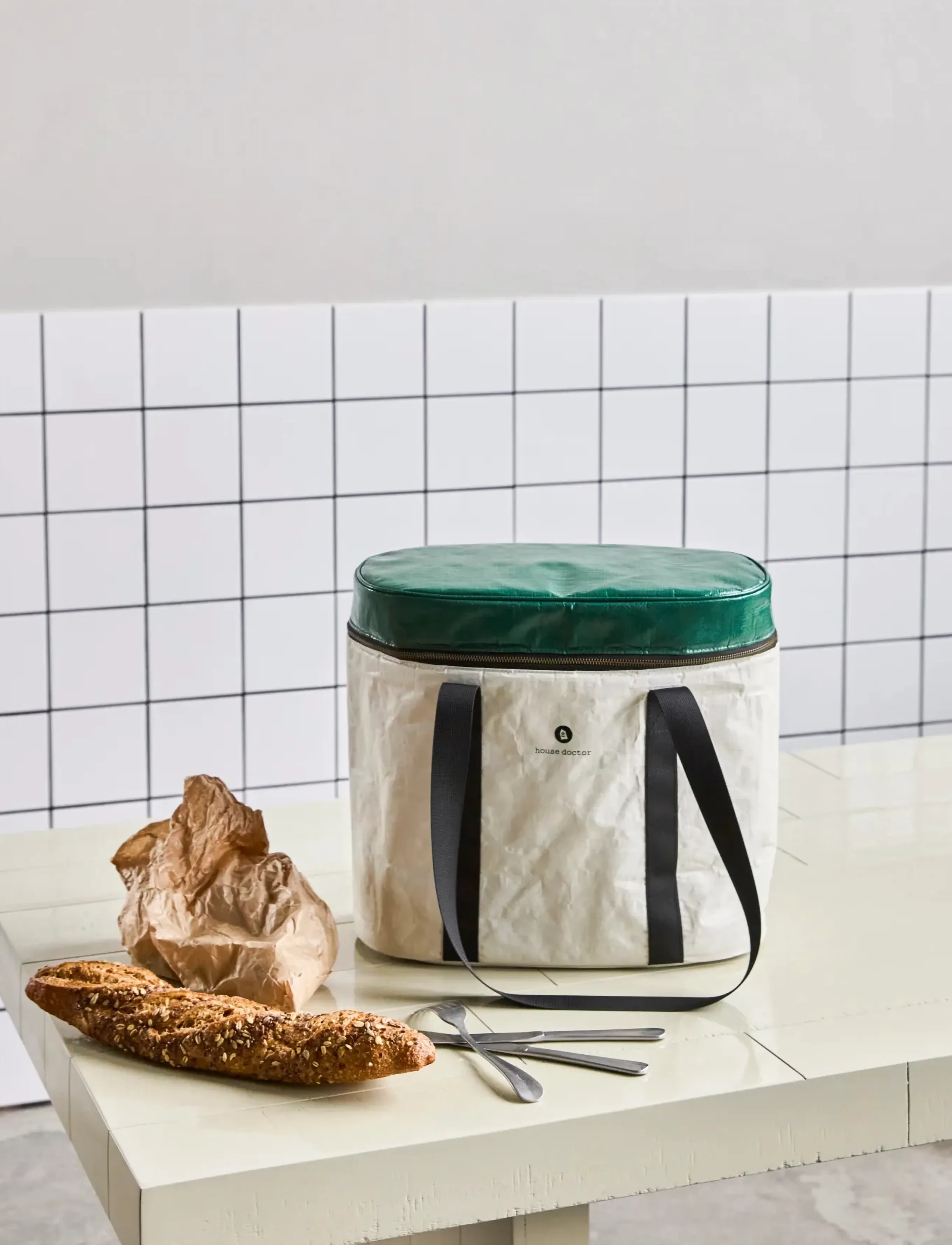 house doctor Cooling Bag, Hdpicnic, Sand, Dark G, 38X 19.5X 35 cm, Green, Opbevaring I Køkkenet > Madkasser, Unisex
