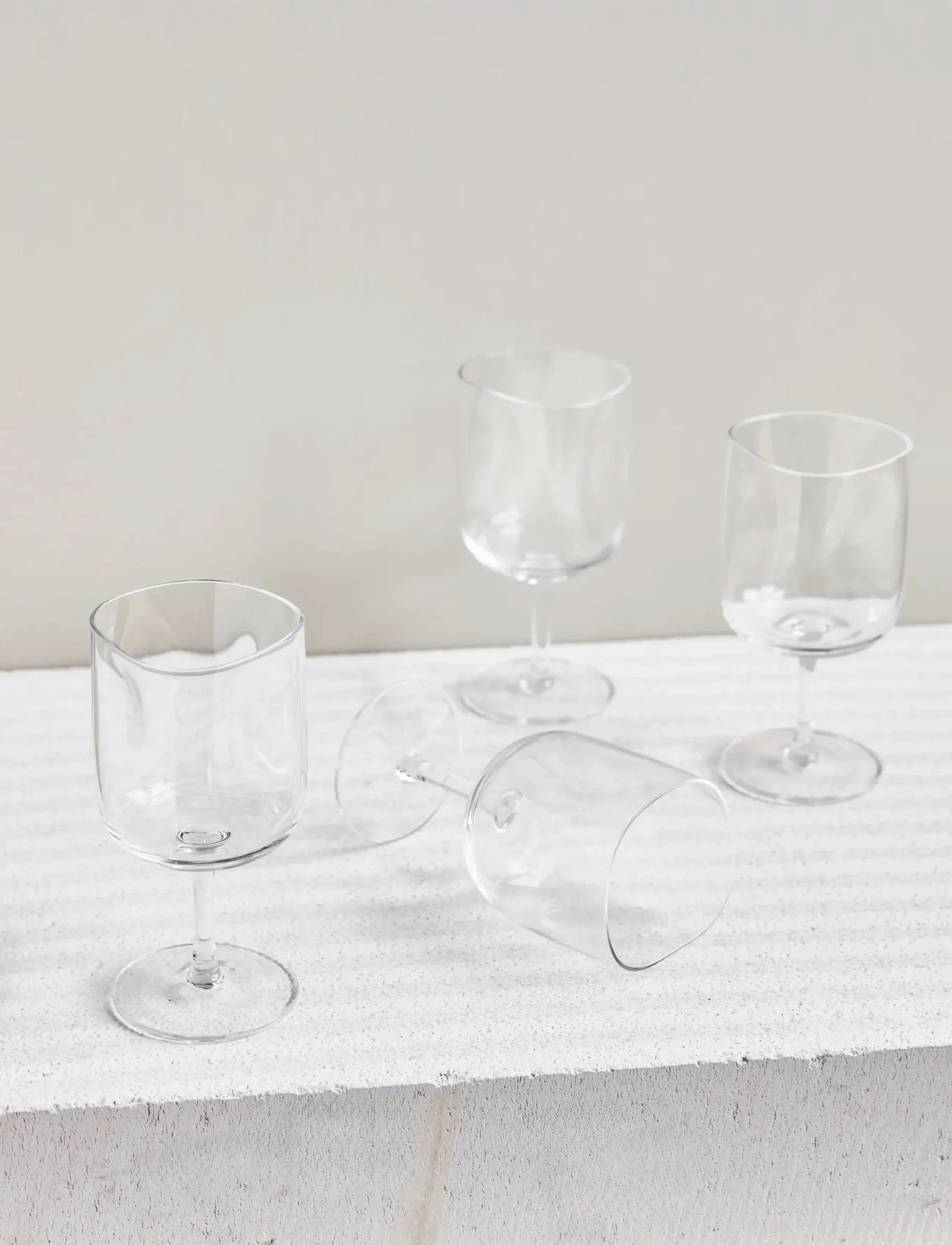 house doctor Wine Glass, Hdsand, Clear, 8X 7.7X 16 cm, Nackt - White Glasses, Homeware