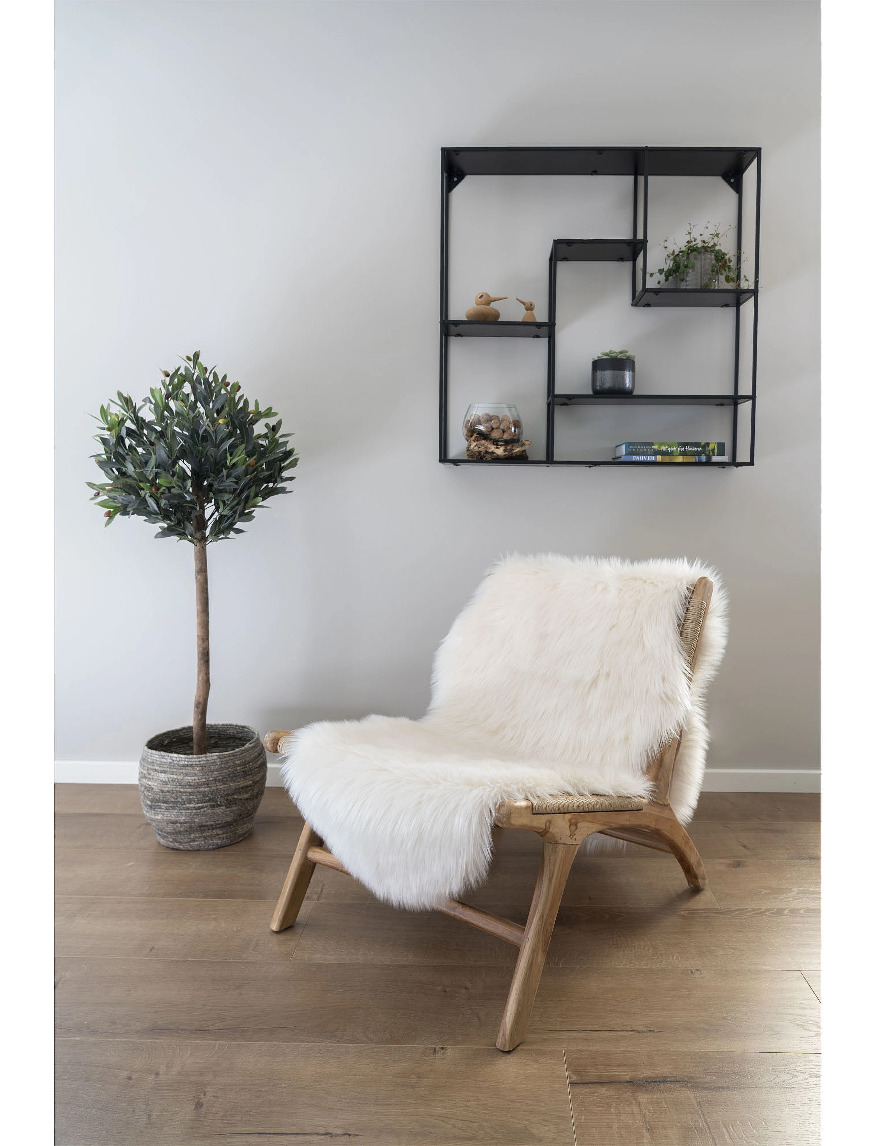 House Nordic Irma - Lambskin Artificial, Ivory, 60X180 cm, 6.5X60X180 cm, Cream, Tæpper Og Tæpper > Andre Tæpper, Unisex