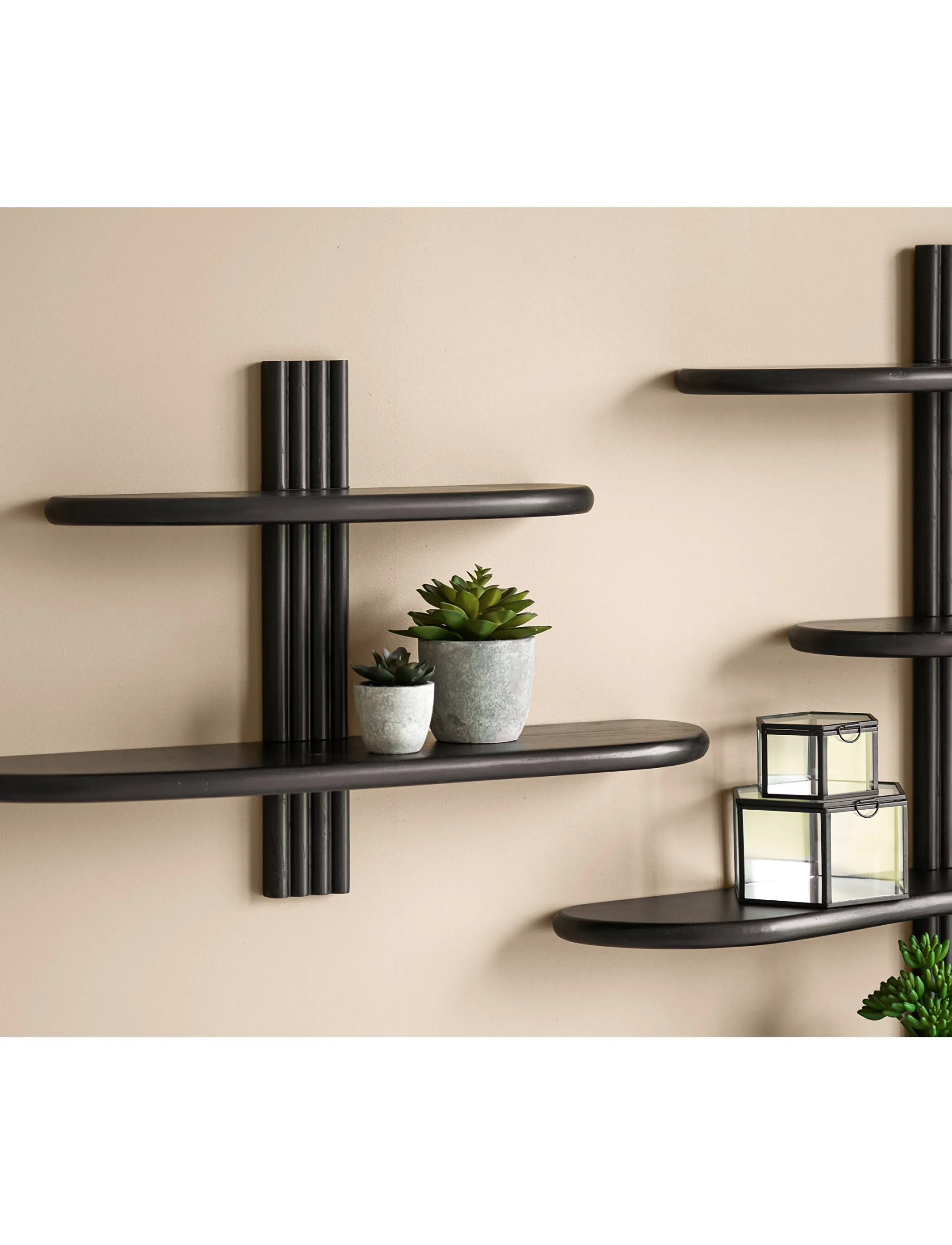 House Nordic - Anja - Wall shelf, oak, black, 65x17,5x42,5 cm - black - 4