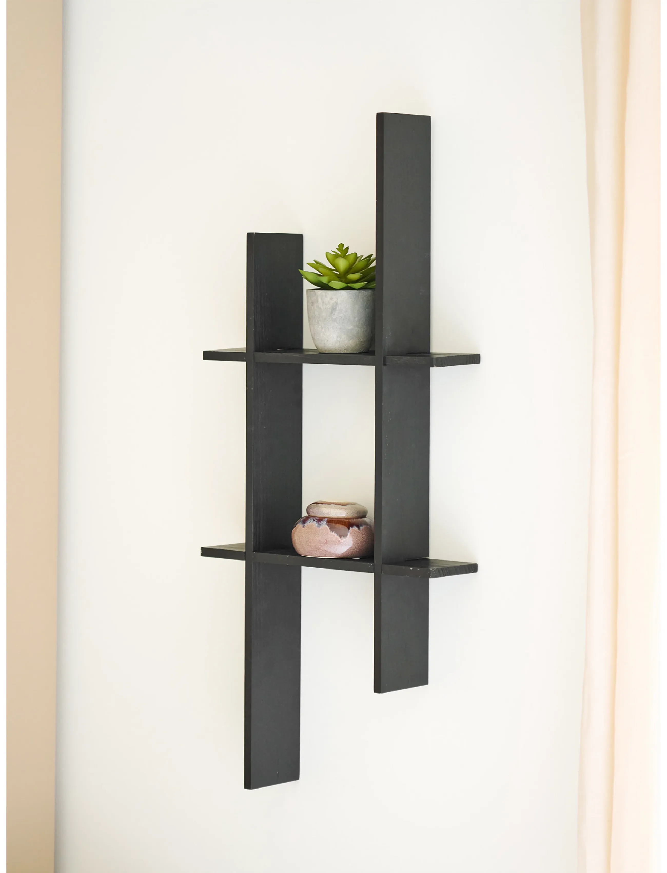 House Nordic Molly Wall Shelf, Pine,,,,Schwarz Gr.10X86XH38CM