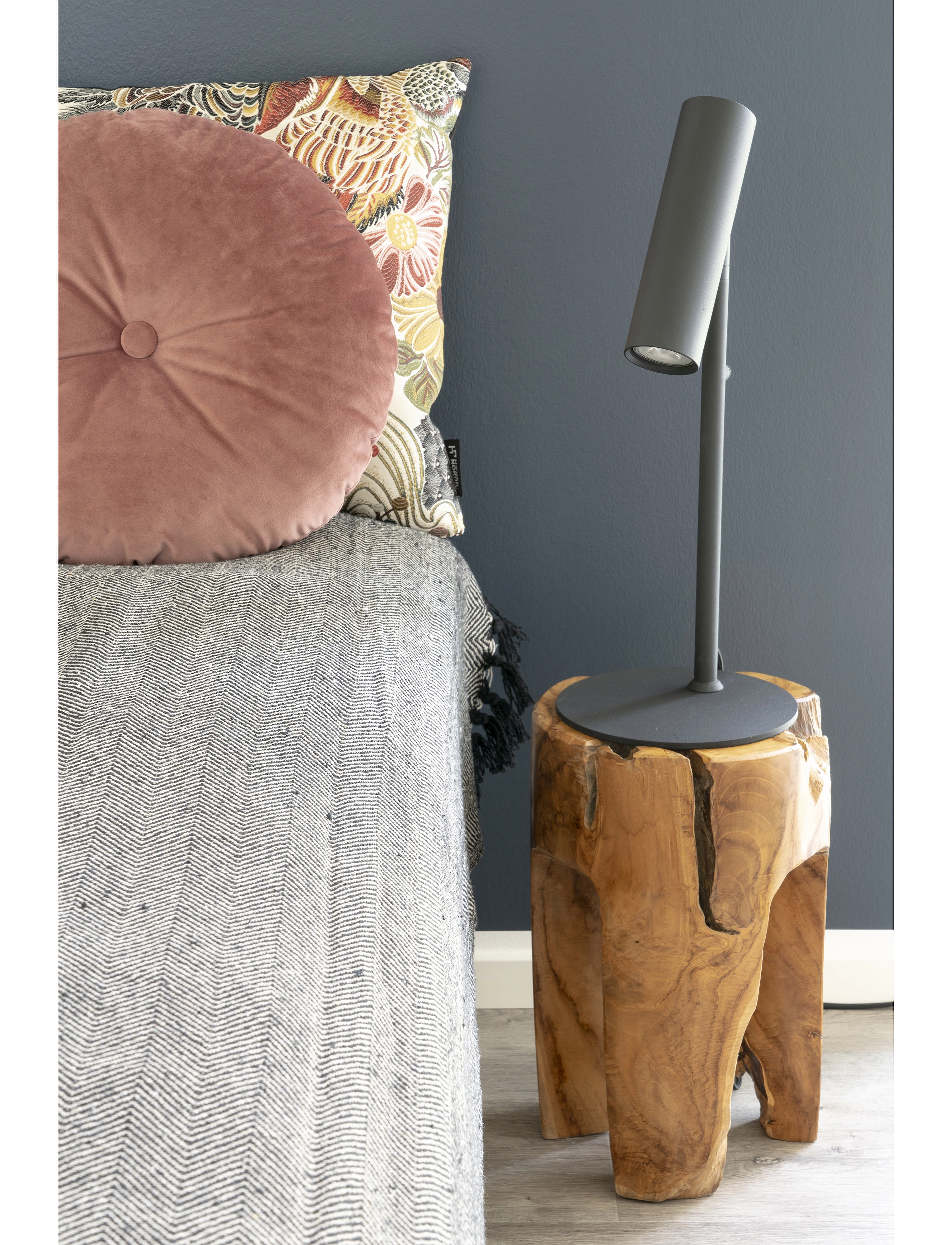 House Nordic - Nida - Lamp, black, 200 cm fabric cord - borðlampar - black - 5