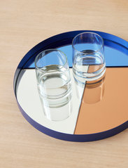 Hübsch - Glance Tray - trays - blue - 1