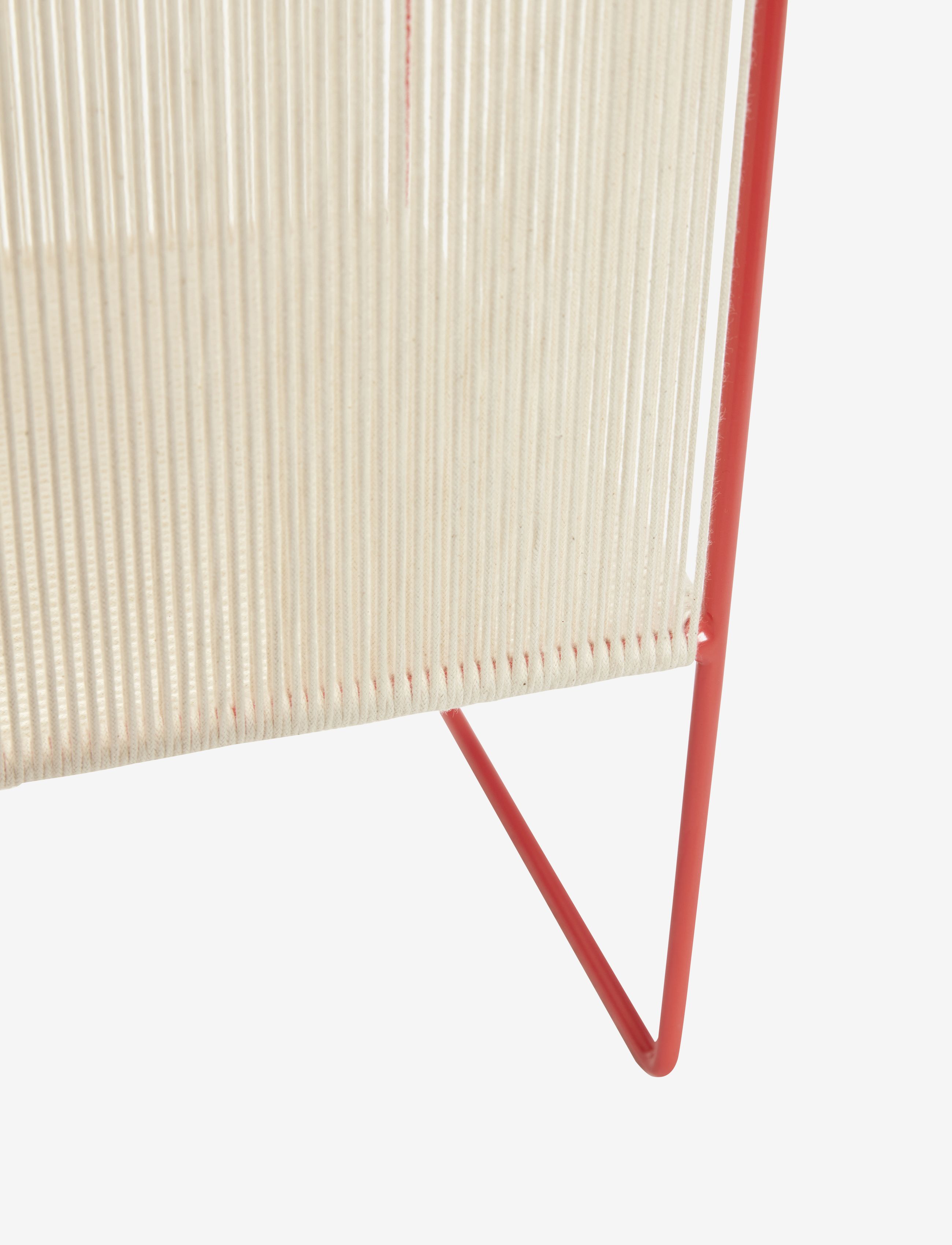 Hübsch - String Magazine Holder - tijdschrifthouder - nature/red - 3