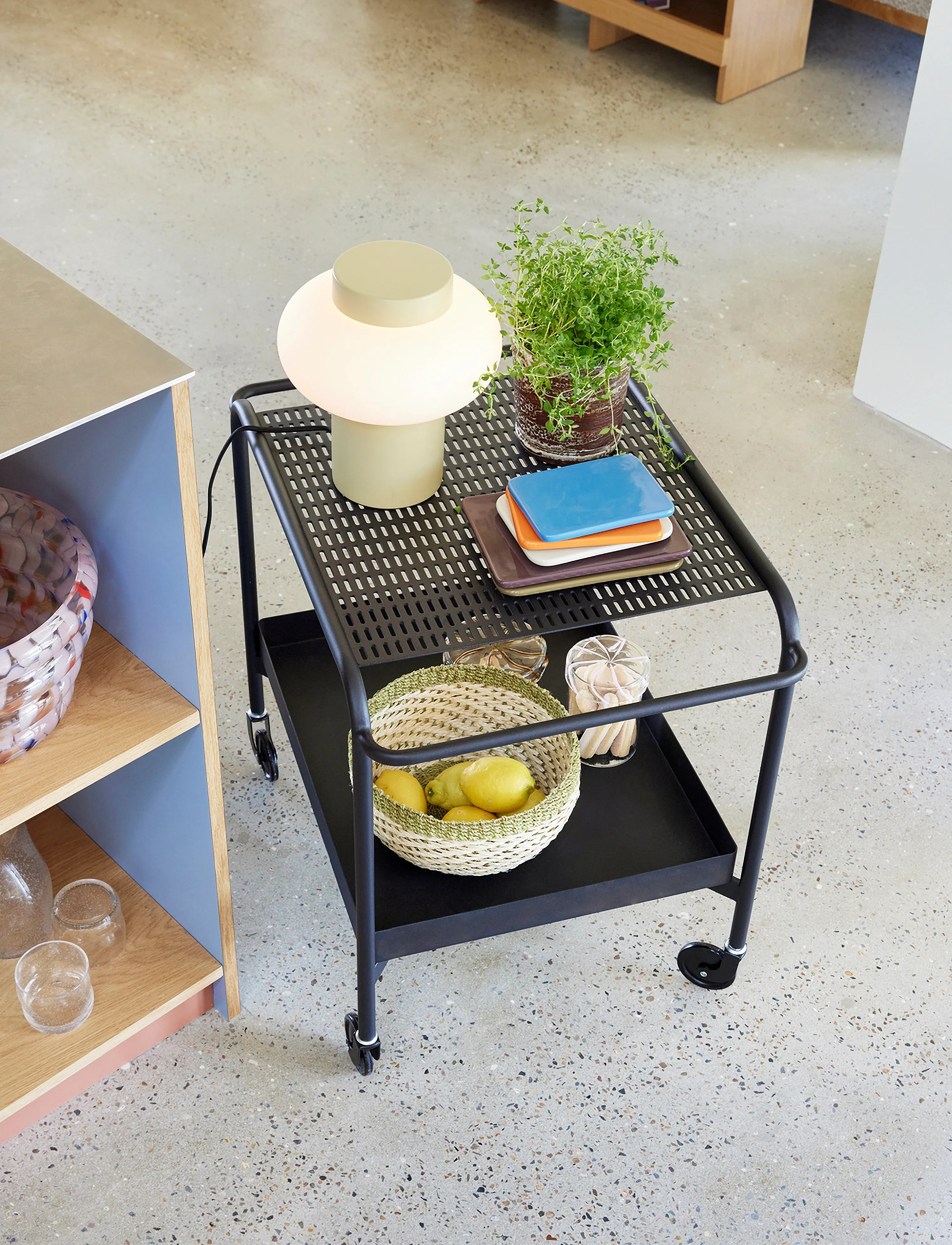 Hübsch - Push Trolley - table trolleys - black - 4