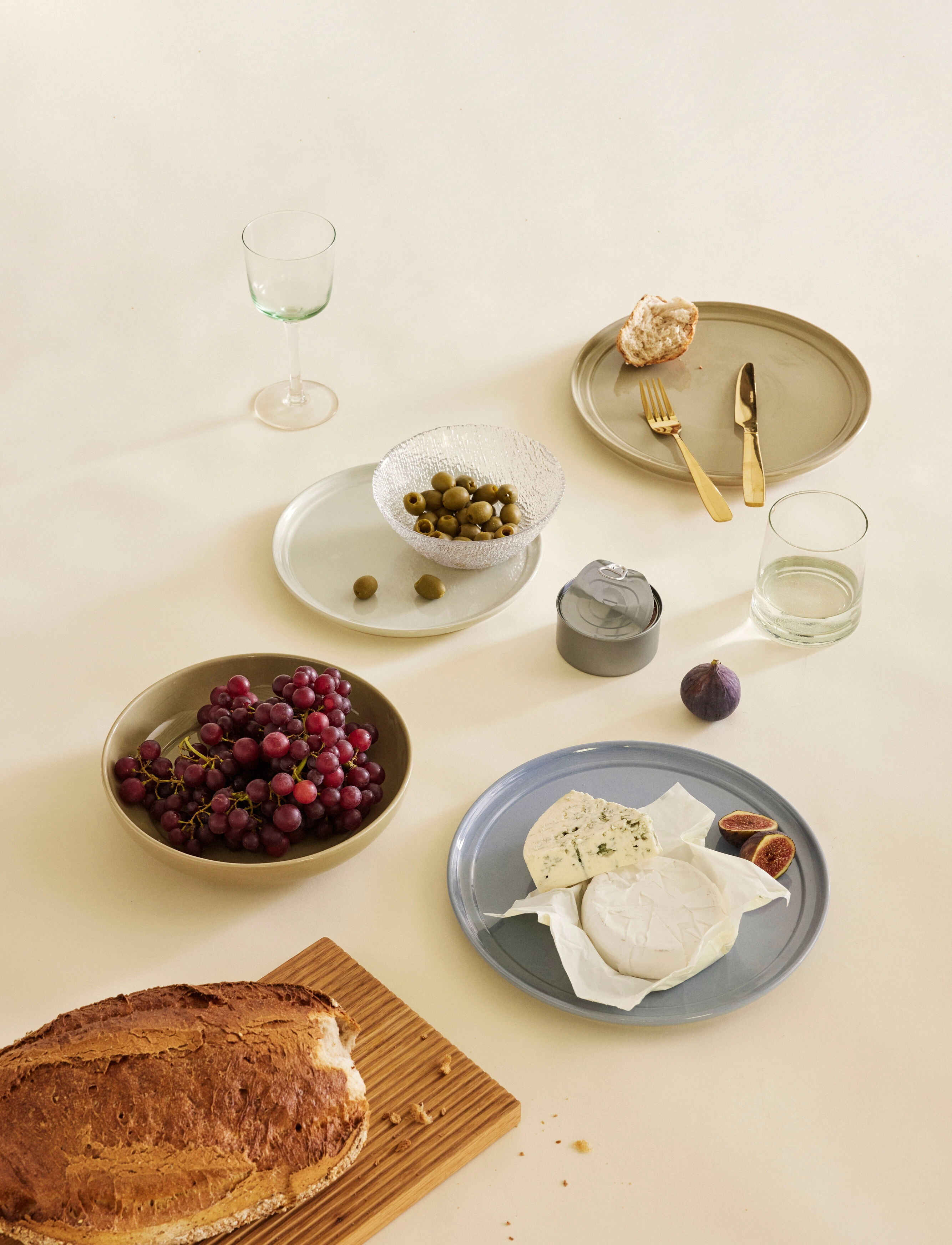 Hübsch Amare Frokosttallerken, Ø 23 cm, Plates, Grau - Dinner Homeware
