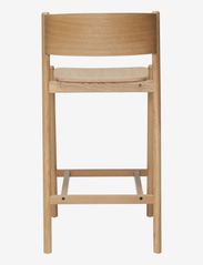 Hübsch - Oblique Bar Stool Natural - stühle & hocker - natural - 1