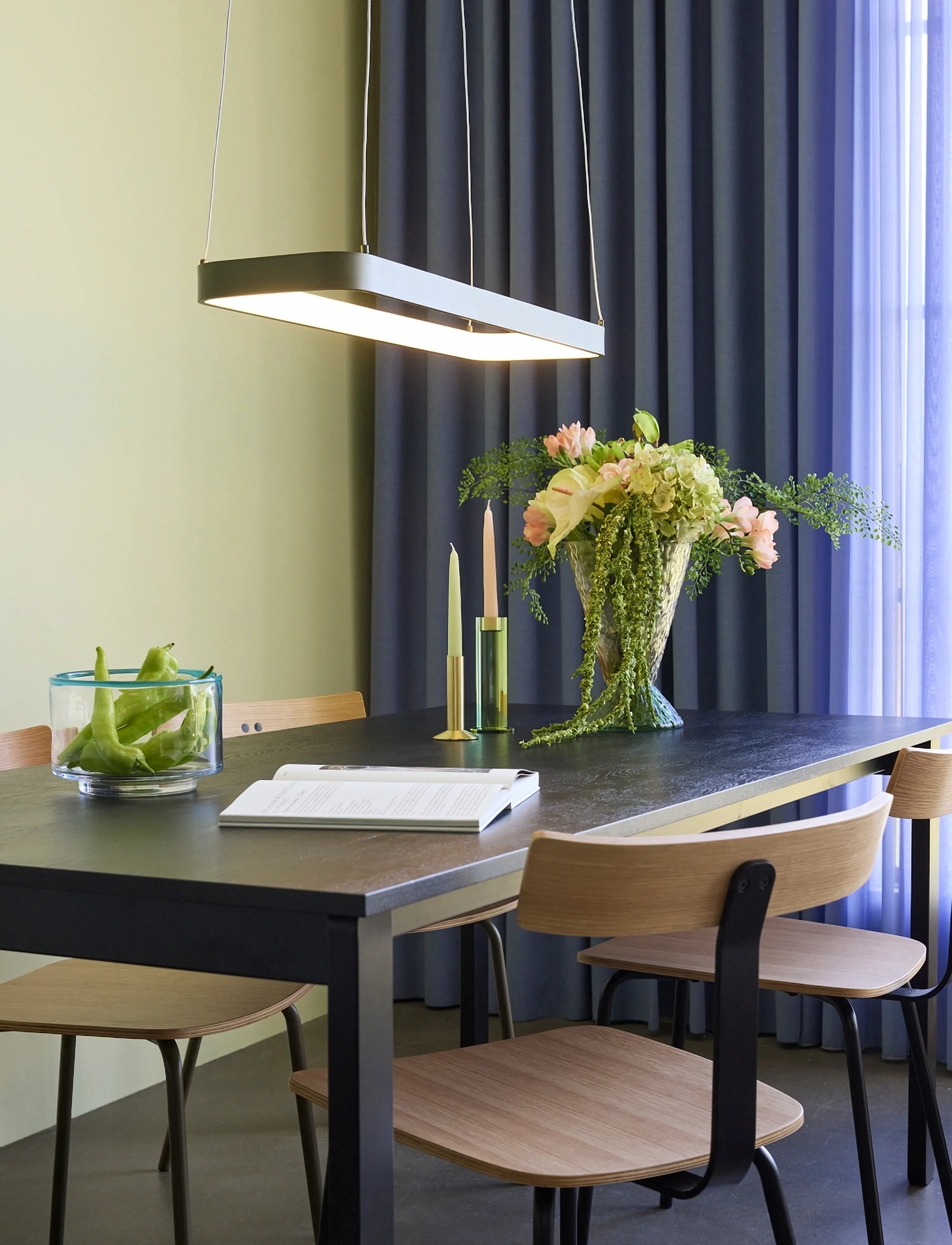 Hübsch Hock Dining Table Black, 190X90X75 cm, Black, Borde > Spiseborde, Unisex