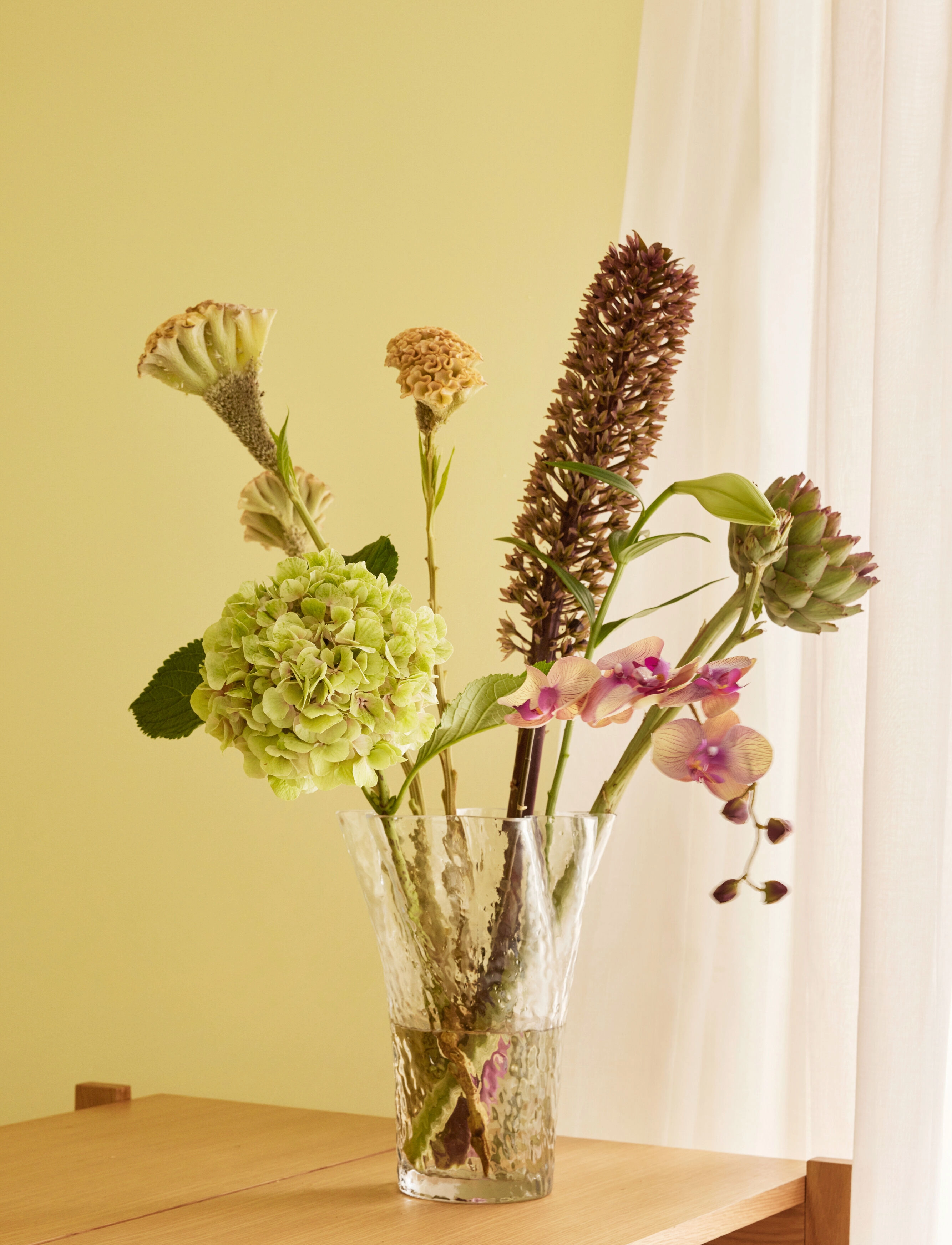 Hübsch - Ruffle Vase - osta hinna alusel - textured - 3